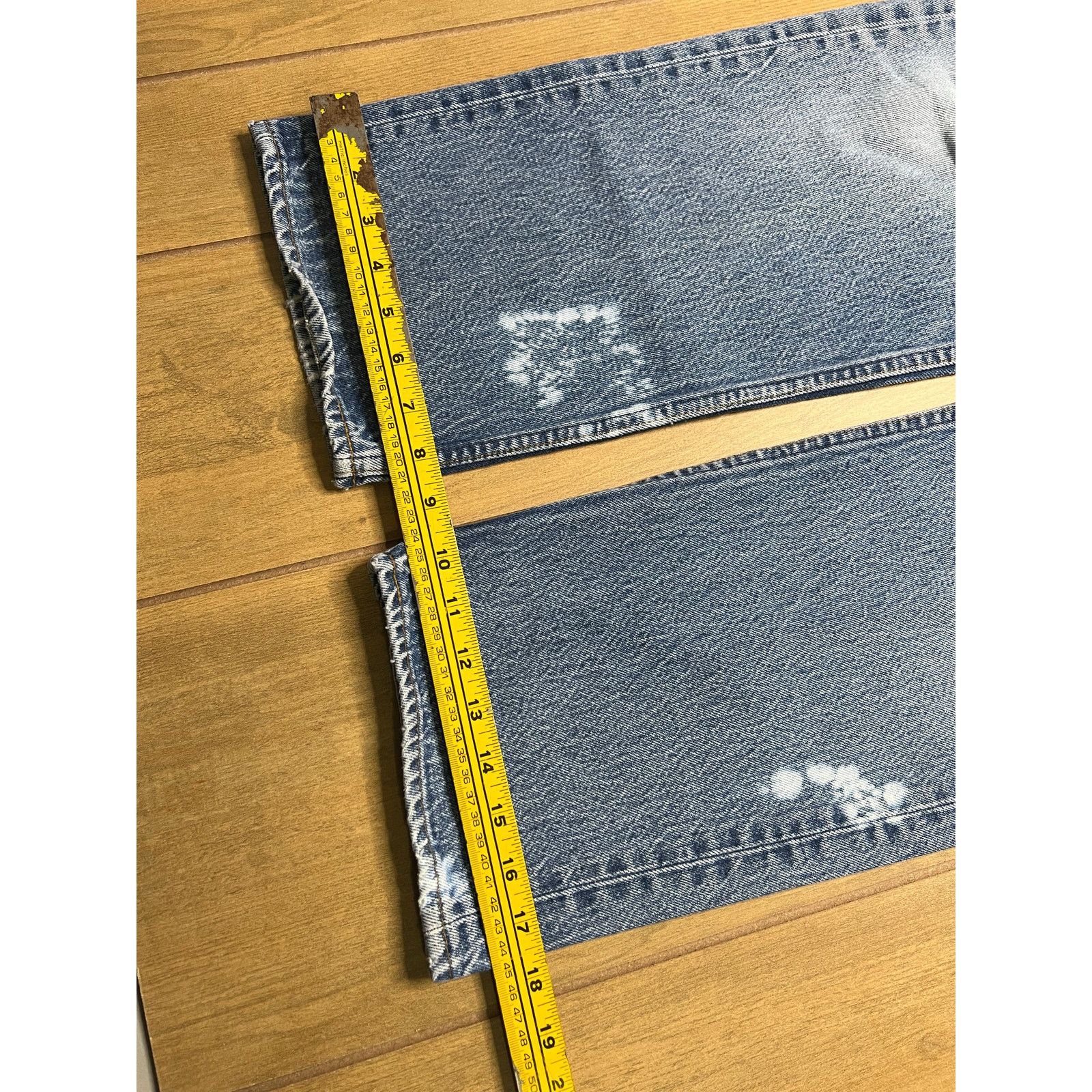 Levi's VTG Levi’s 501 Jeans USA Button Fly Faded Distressed 33x26 Size US 33 - 8 Thumbnail