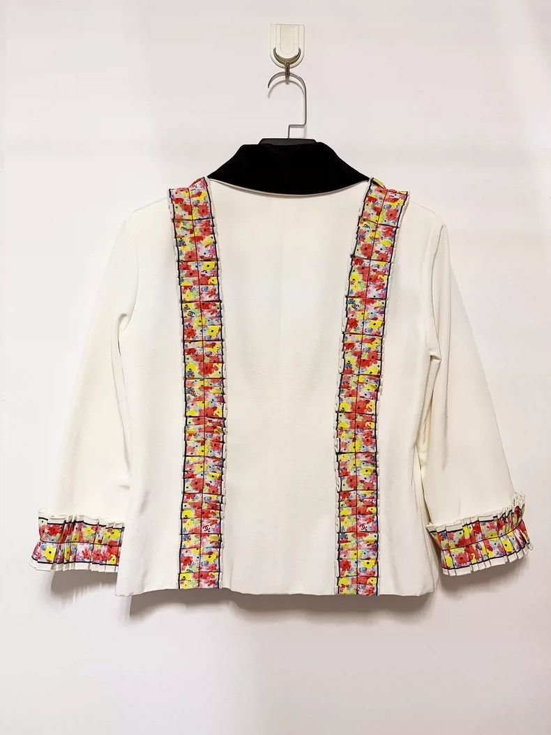 Chanel Chanel Catwalk jacket 2504-Nextarrow Size XS / US 0-2 / IT 36-38 - 2 Thumbnail
