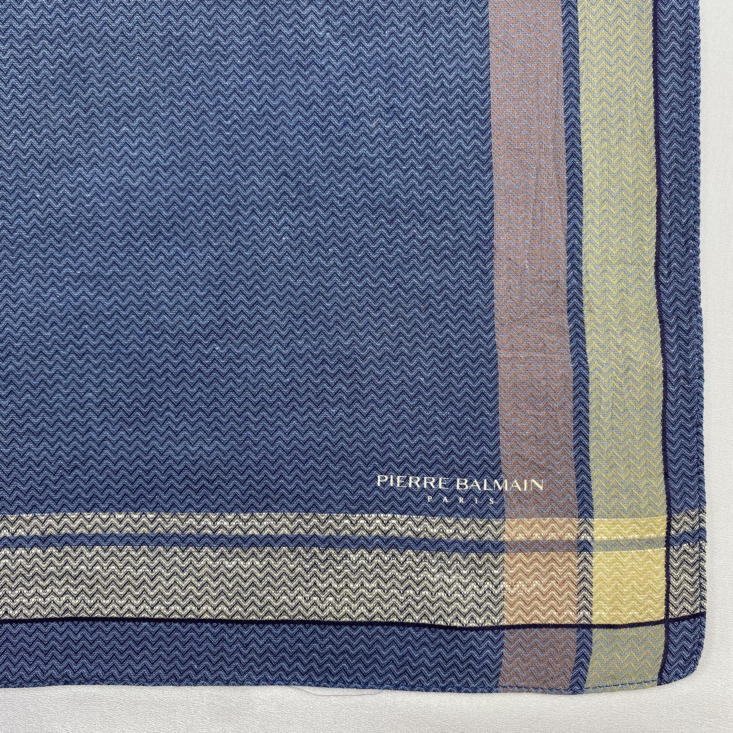 Pierre Balmain × Vintage Pierre Balmain Bandana/ Handkerchief / Neckerchief-P1146 Size ONE SIZE - 3 Thumbnail
