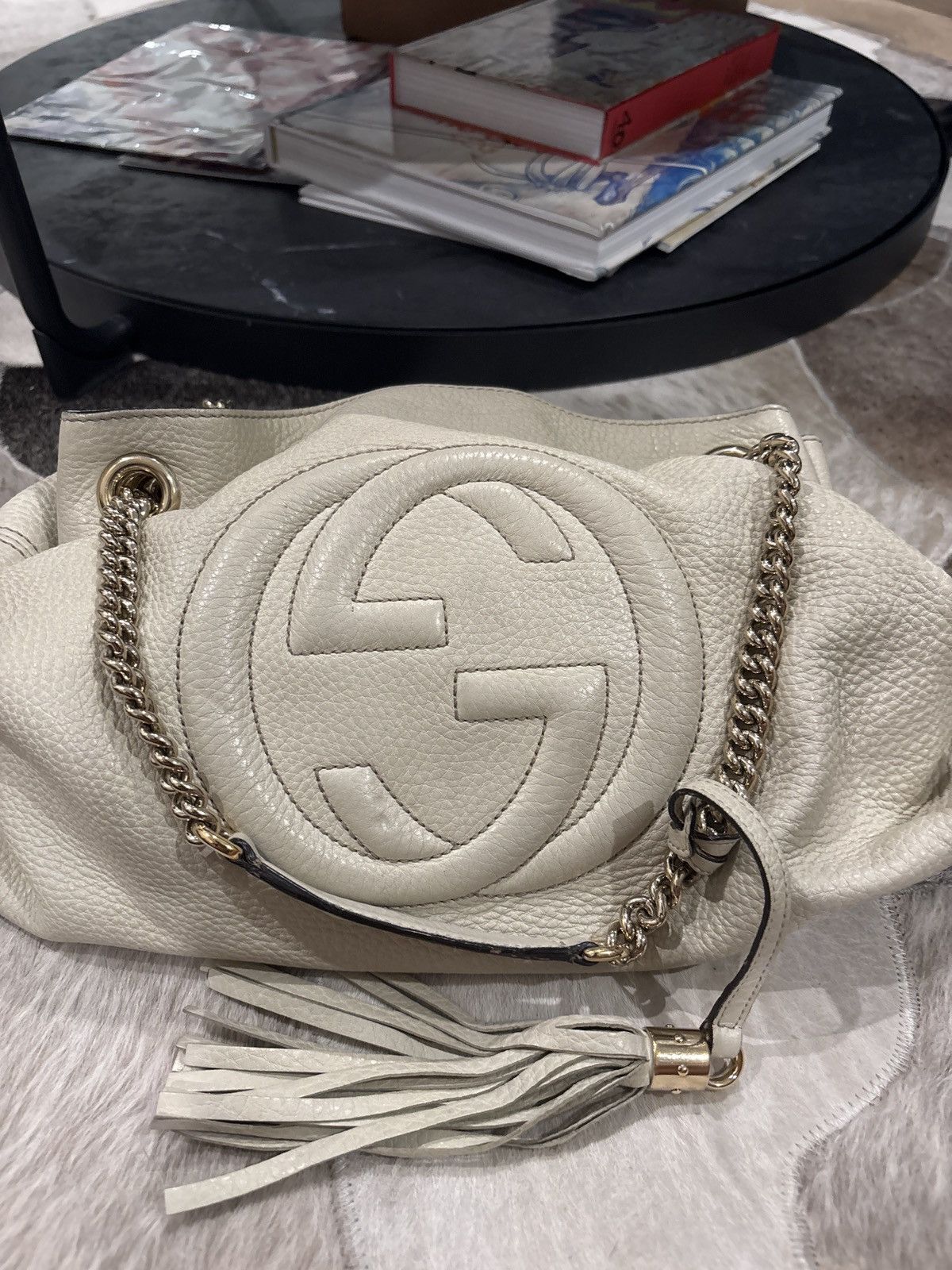 Gucci Gucci Cream Leather Shoulder Bag Size ONE SIZE - 1 Thumbnail