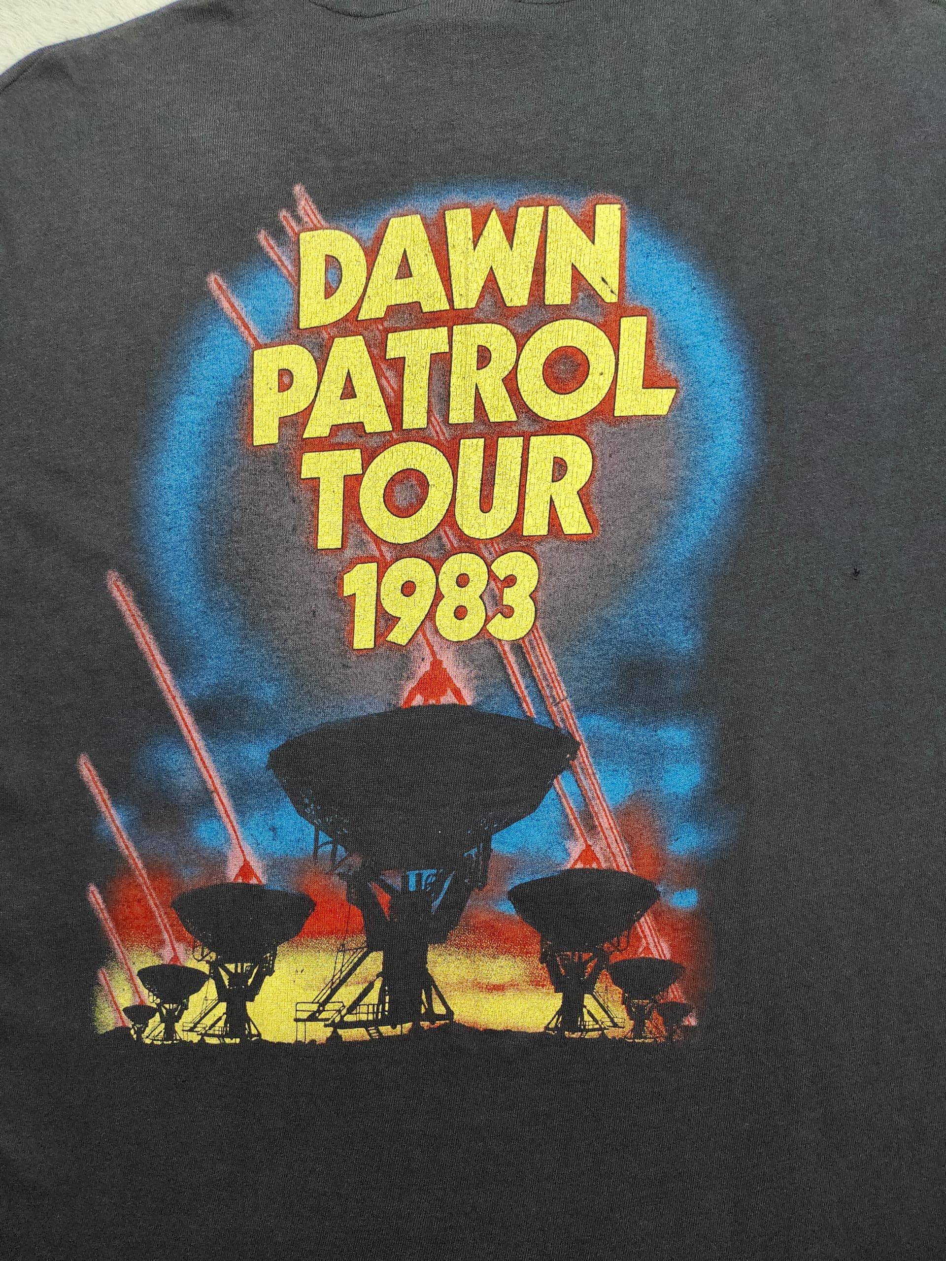 Band Tees VINTAGE DISTRESSED NIGHT RANGER DAWN PATROL TOUR 83 T SHIRT Size US L / EU 52-54 / 3 - 4 Thumbnail