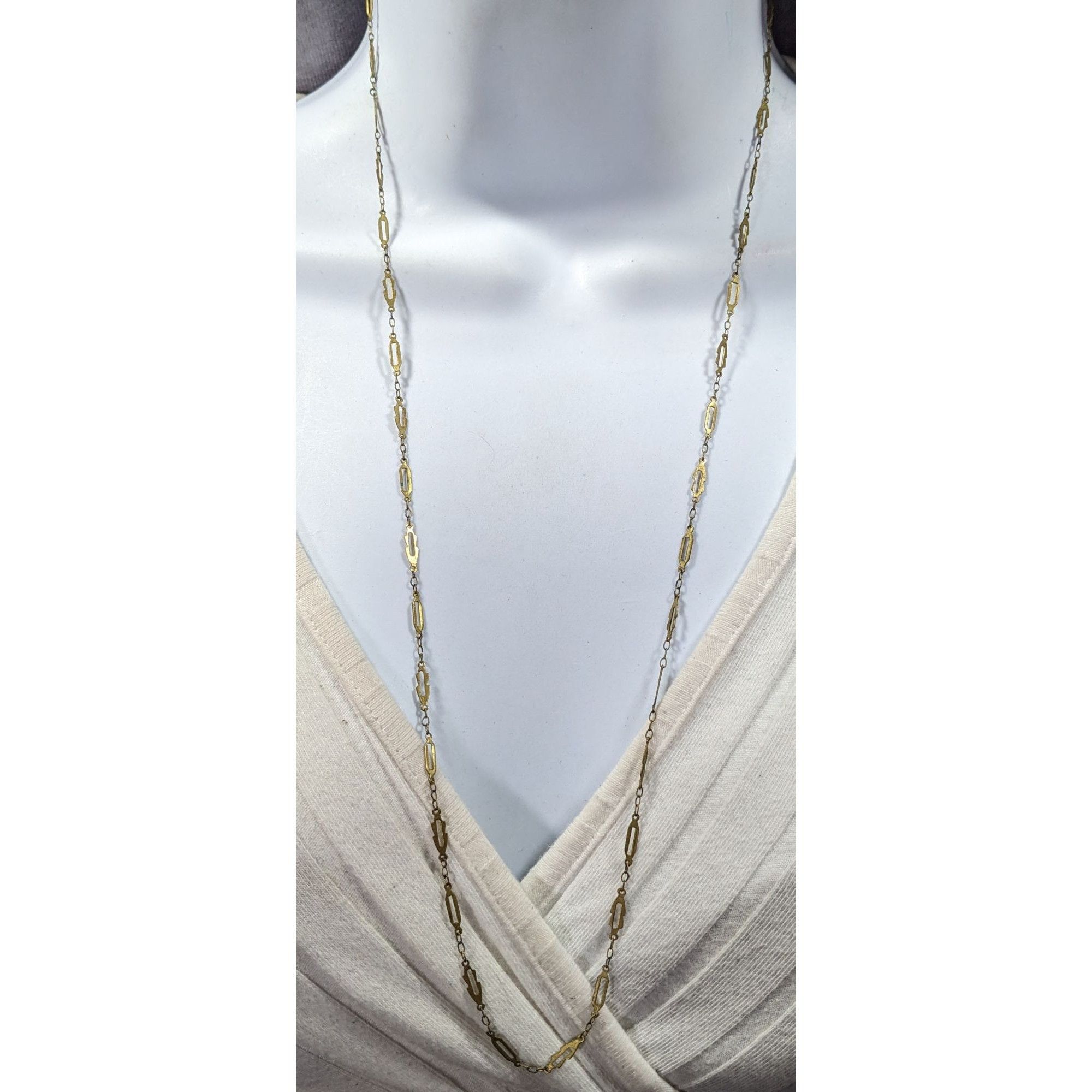 Other Distressed Unique Gold Tone Chain Link Necklace Size ONE SIZE - 2 Thumbnail