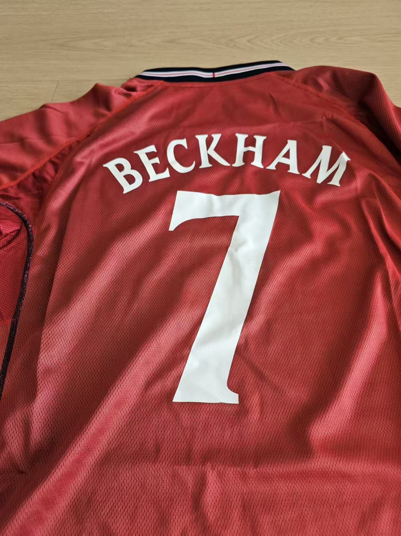 Other 2002 World Cup England #7 David Beckham Jersey Size US L / EU 52-54 / 3 - 3 Thumbnail