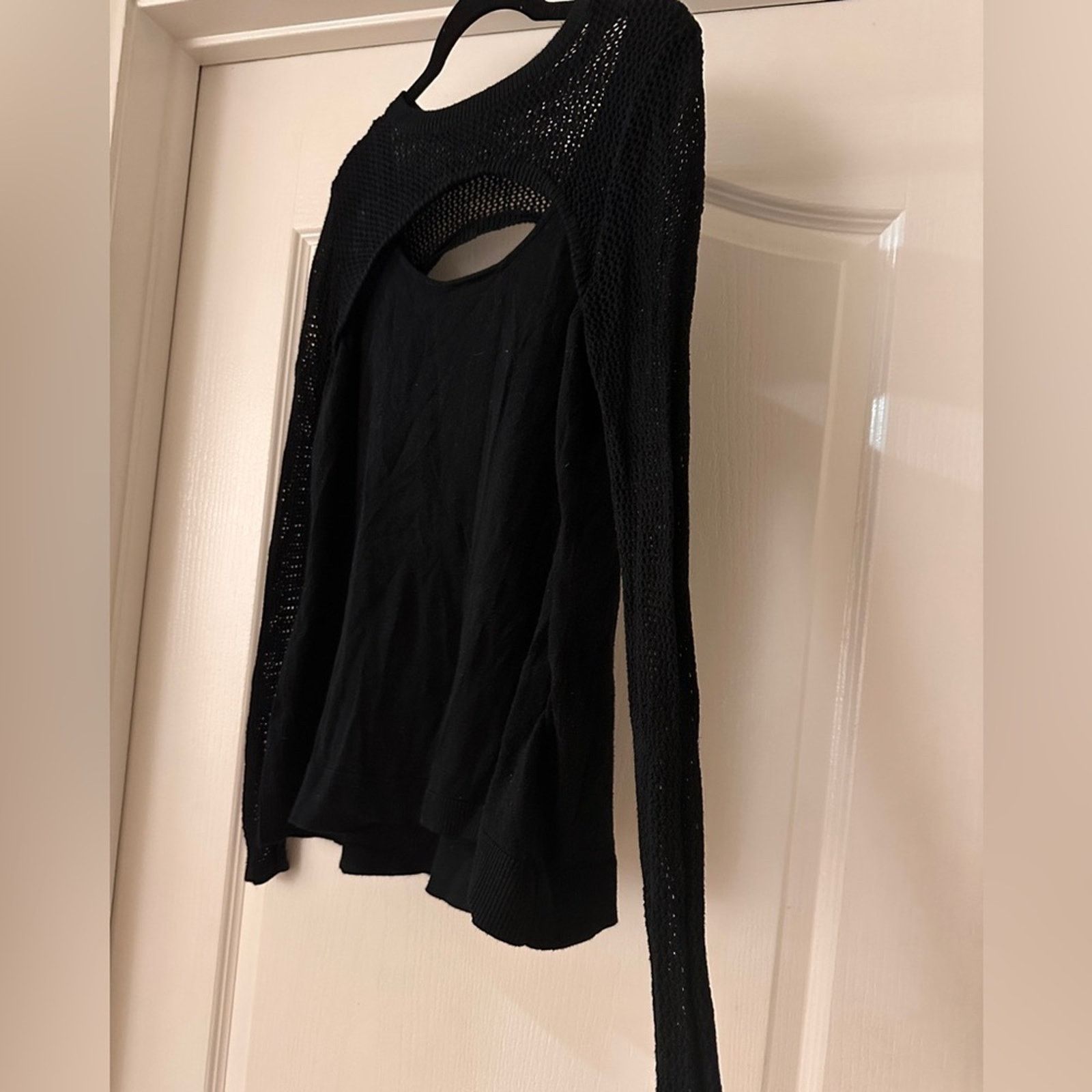 Other Torrid mesh overlay ribbed knit black top size 1 Size XL / US 12-14 / IT 48-50 - 2 Thumbnail