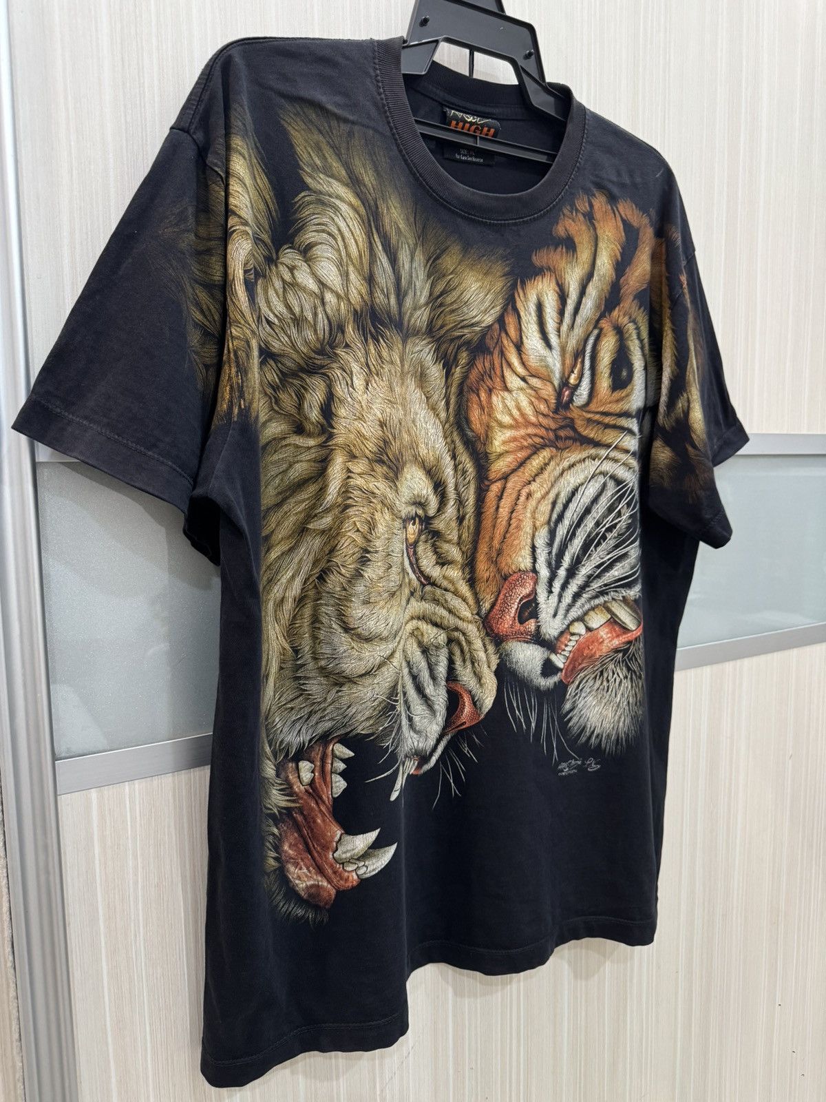 Vintage Vintage Lion vs Tiger Big Photos Size US XL / EU 56 / 4 - 4 Thumbnail