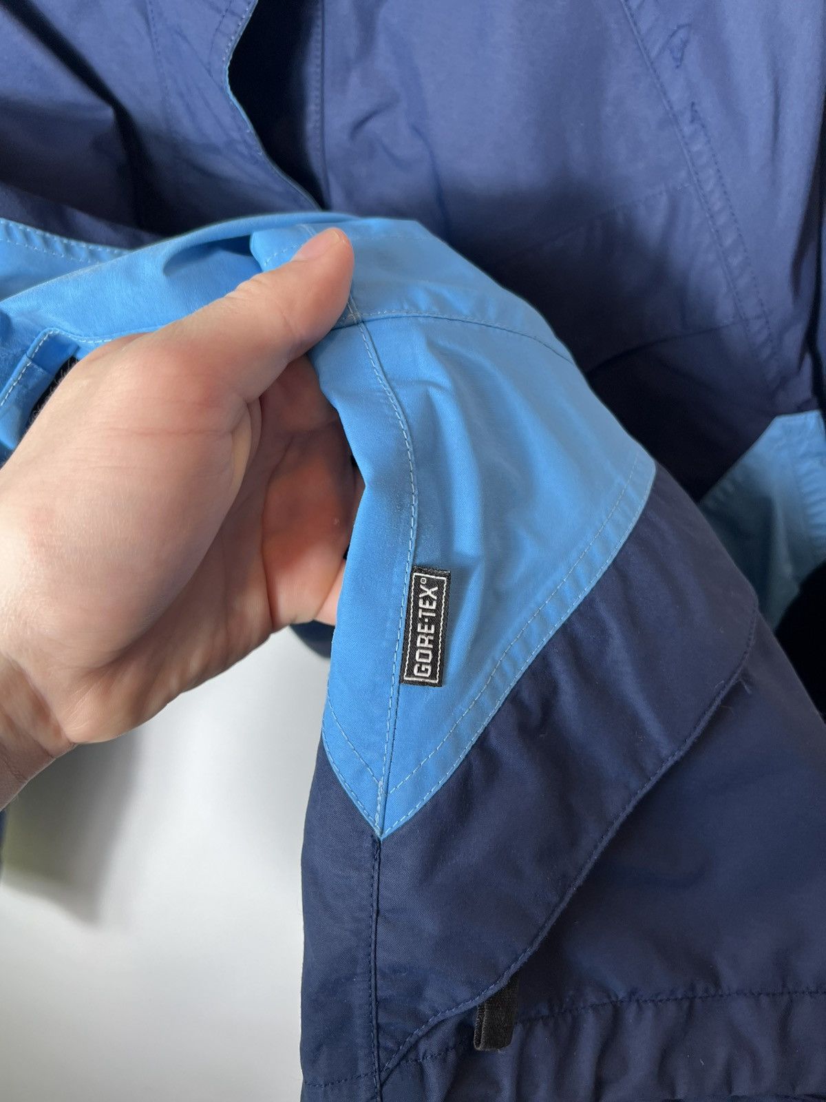 Mammut Vintage streetwear outdoor Mammut Gore-tex Jacket Size US L / EU 52-54 / 3 - 6 Thumbnail