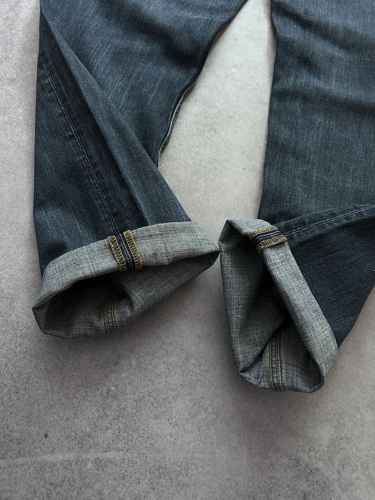 Carhartt × Vintage Vintage Carhartt Selvedge distressed jeans mens Size US 32 / EU 48 - 7 Thumbnail