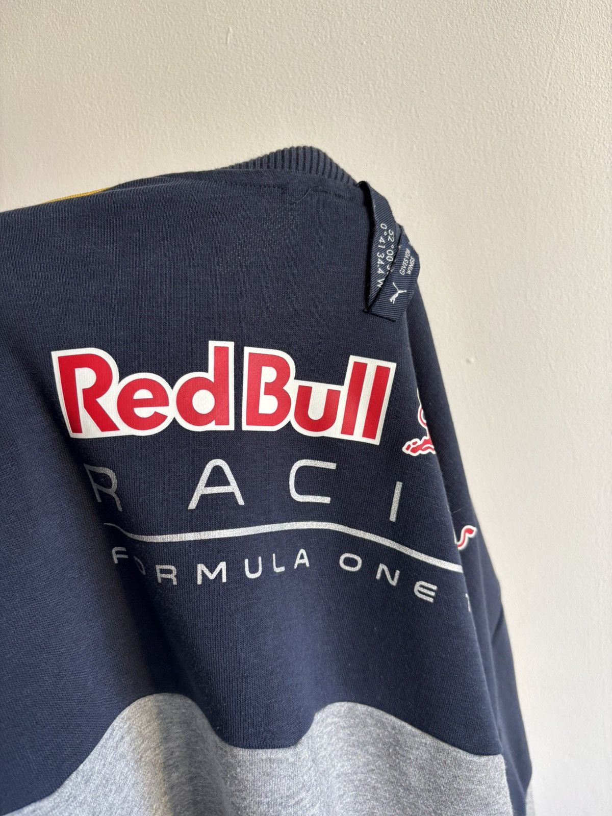 NASCAR × Puma × Red Bull Puma Red Bull Racing Zip up hoodie Formula One Team Size US M / EU 48-50 / 2 - 8 Thumbnail