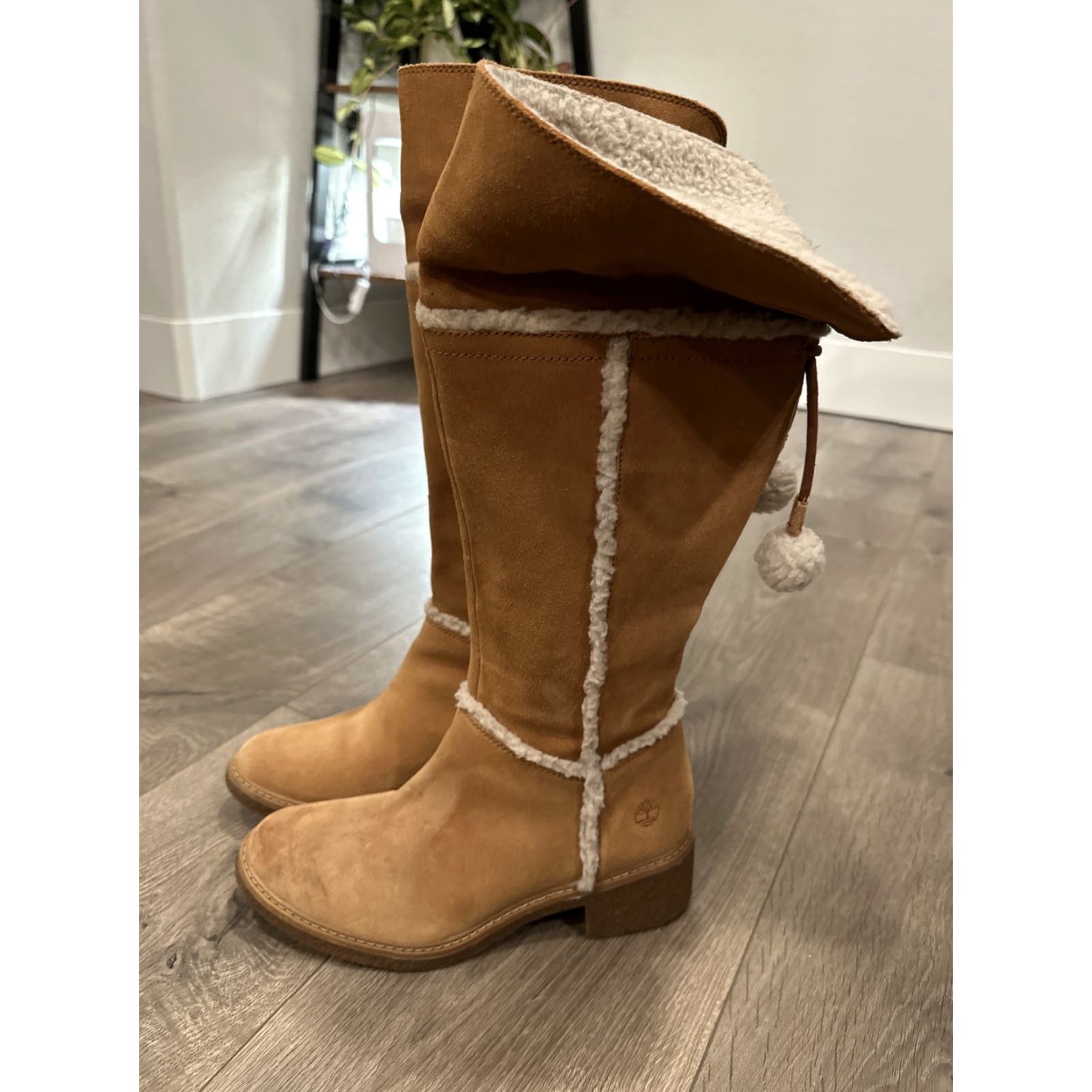 Timberland TIMBERLAND BRINDA Boots Women's Size 7 Medium Brown Suede ReBOTL Defender Boots Womens Size US 7 / IT 37 - 4 Thumbnail