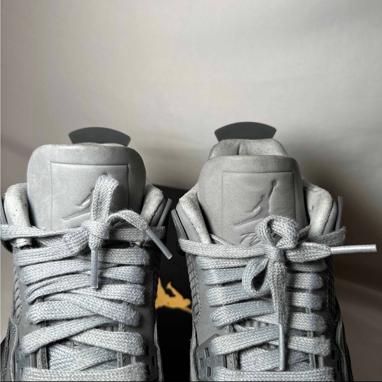 Jordan Brand × Nike Size 5 Nike Air Jordan 4 Retro SE GS Wet Cement Men's Shoes Size US 5 / EU 37 - 9 Thumbnail