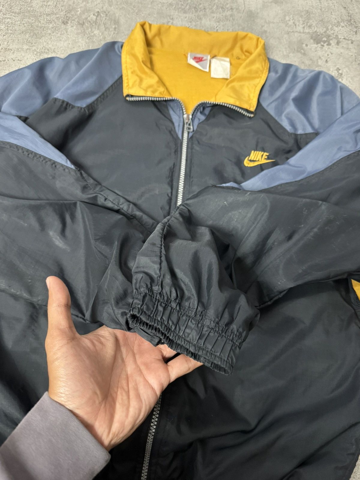 Nike VINTAGE 90’S NIKE WINDBREAKER JACKET Size US M / EU 48-50 / 2 - 5 Thumbnail