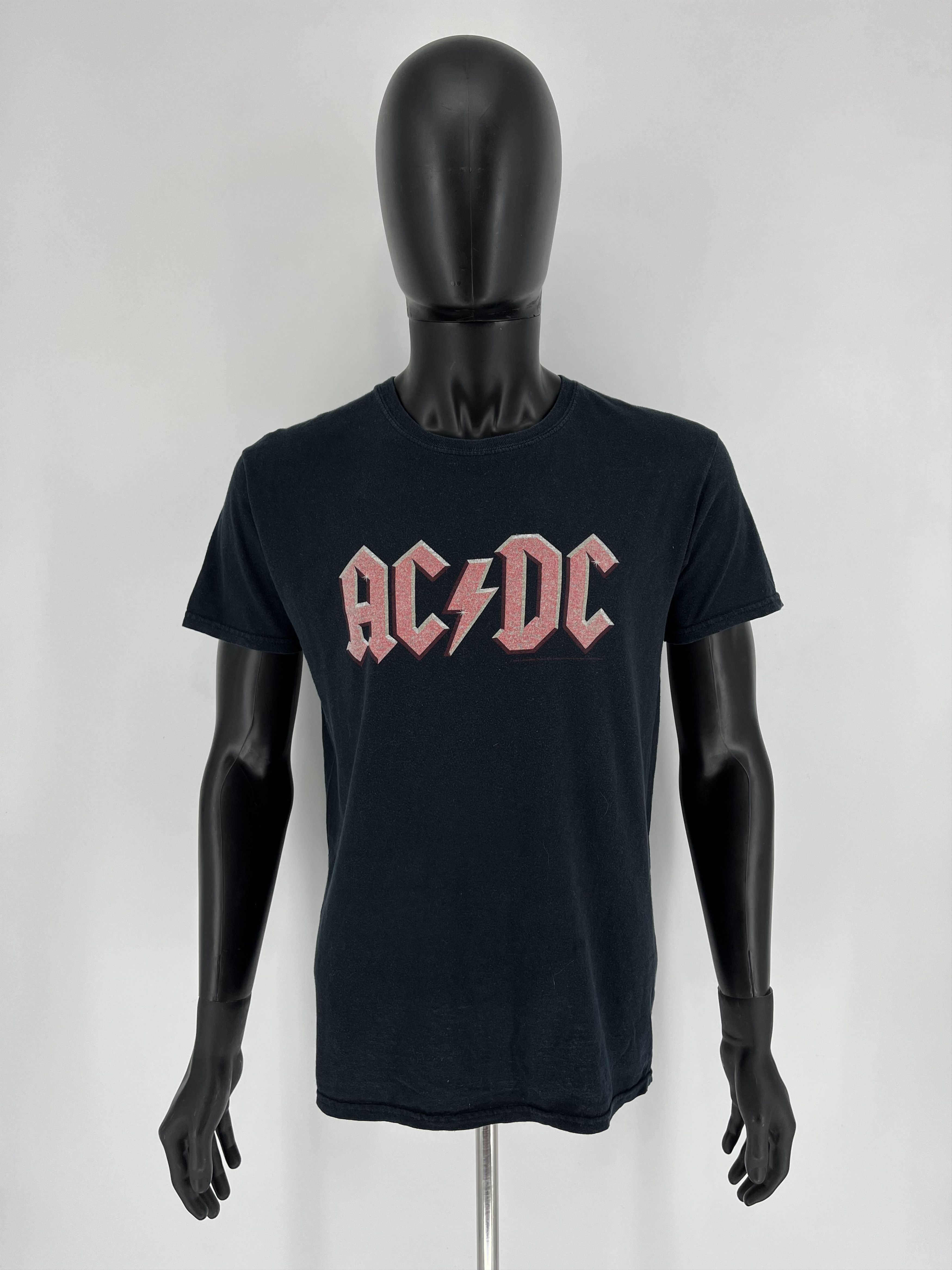AC/DC Vintage Y2k T Shirt Ac/Dc Tee Big Logo Band Rock Tee Size US M / EU 48-50 / 2 - 2 Thumbnail