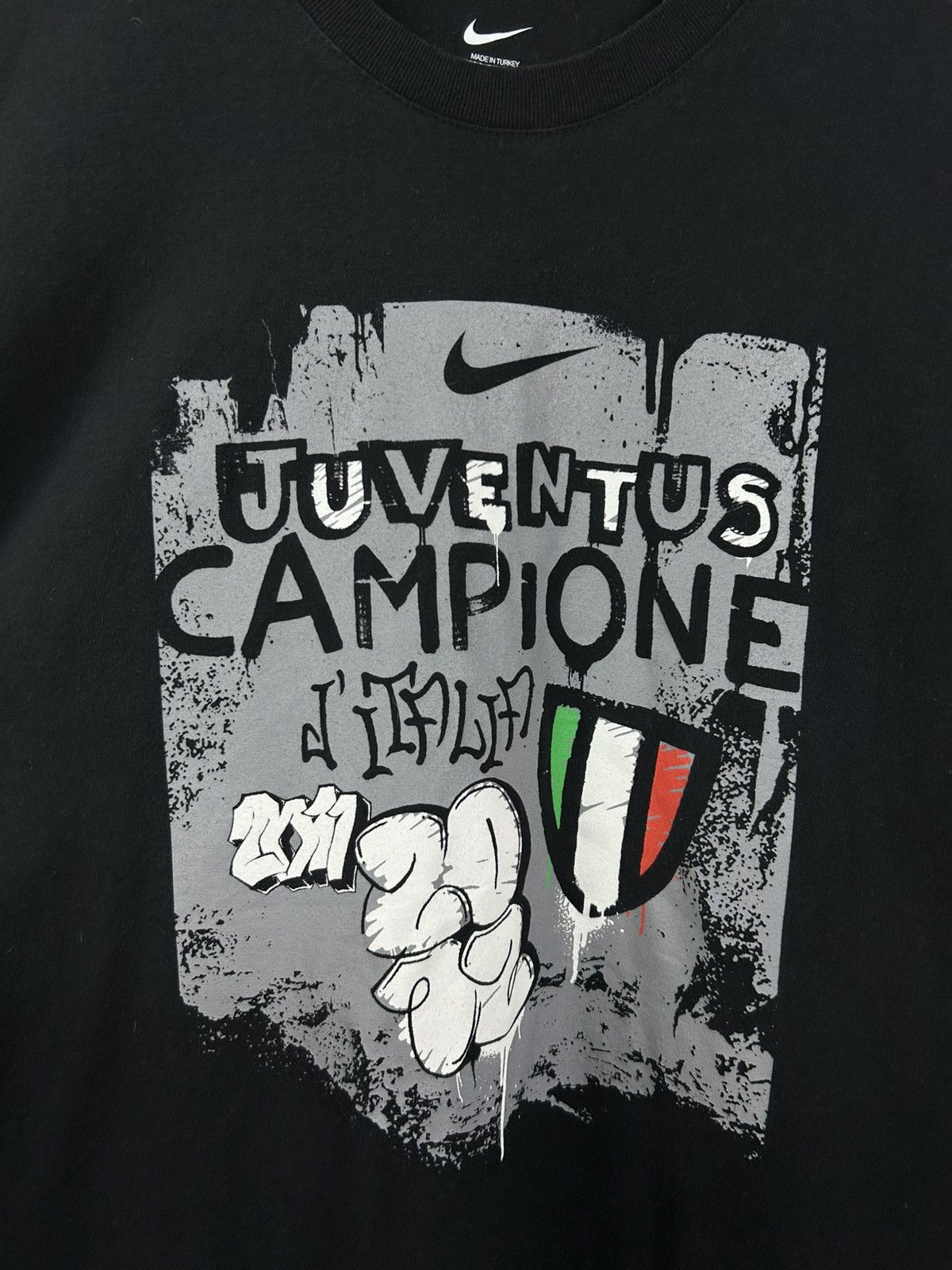 Nike × Vintage 2011-12 Juventus Nike 'Campione' Graphic Tee Size L Size US L / EU 52-54 / 3 - 5 Thumbnail