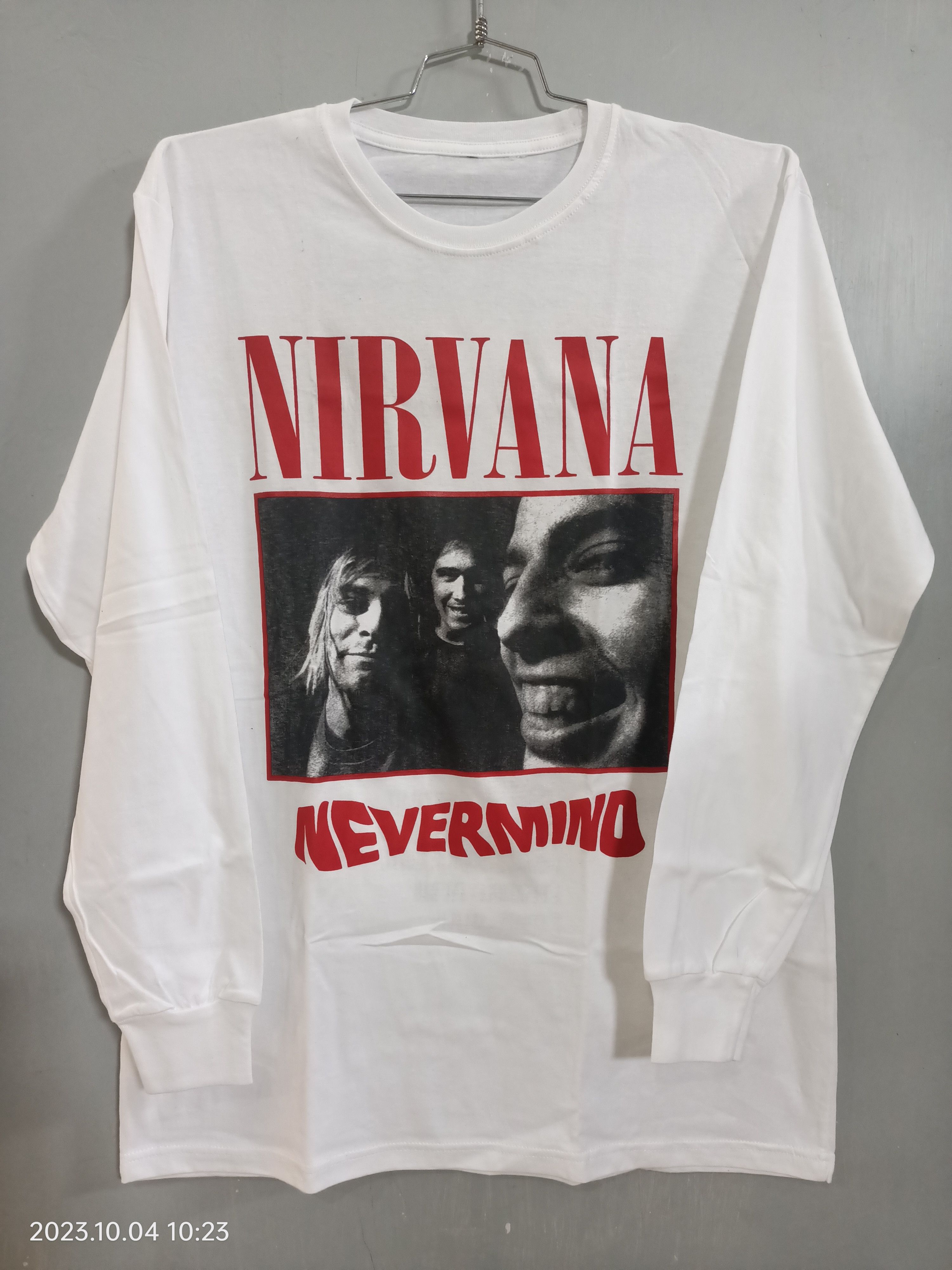 Nirvana Heart Shape Box T-shirt wit M 100% katoen Band merch, Bands