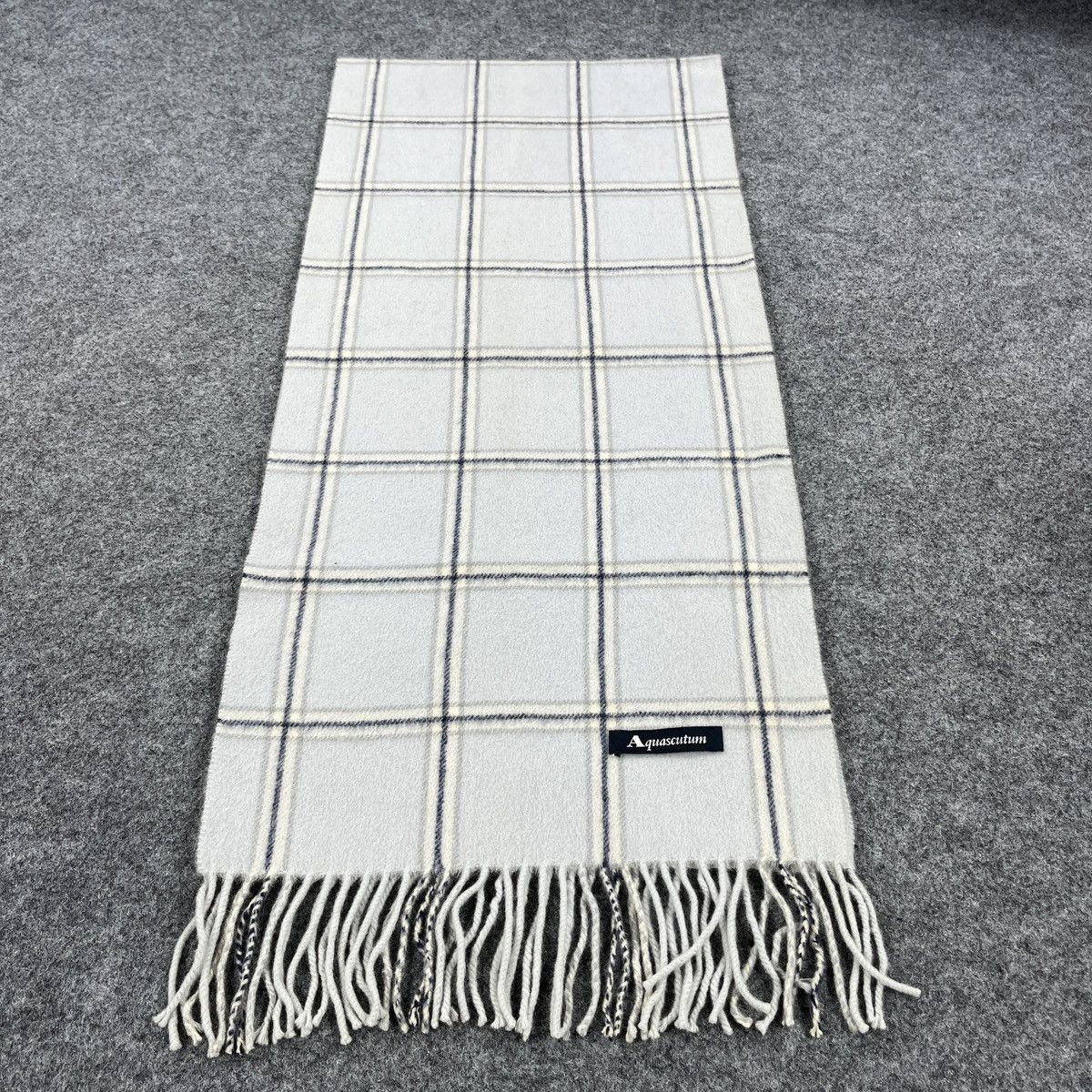 Aquascutum Aquascutum Scarf / Muffler / Neckwear T1546 Size ONE SIZE - 1 Thumbnail
