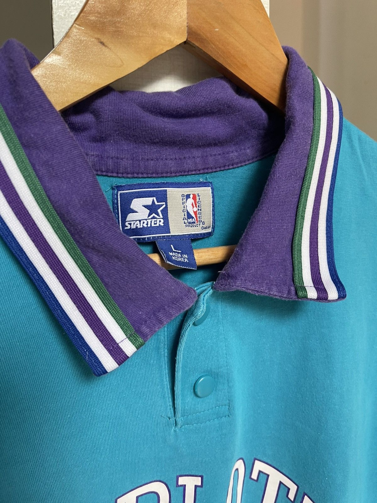 Starter Vintage Charlotte Hornets NBA Warm Up shirt 90s Size US L / EU 52-54 / 3 - 3 Thumbnail