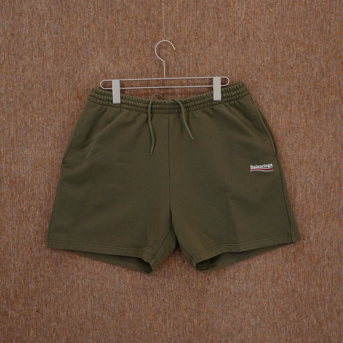Balenciaga Balenciaga Green Embroidered Cola Shorts Size US 36 / EU 52 - 1 Thumbnail