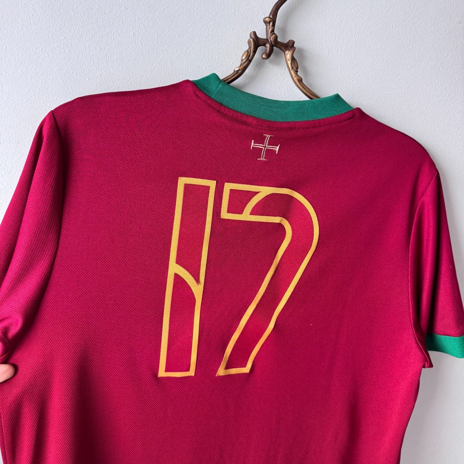 Nike Vintage Nike Cristiano Ronaldo 17 Soccer Jersey Football Size US M / EU 48-50 / 2 - 13 Thumbnail