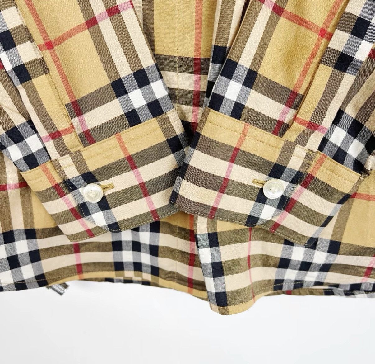 Burberry Burberry Classic Check Shirt K12 Size M / US 6-8 / IT 42-44 - 4 Thumbnail