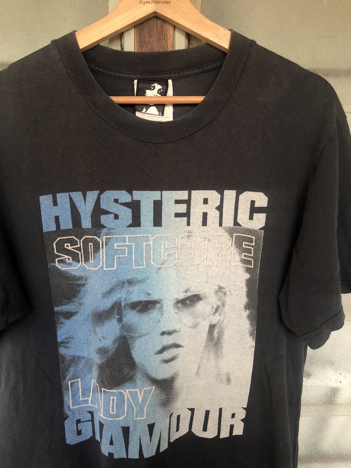 Hysteric Glamour Vintage Hysteric Glamour Softcore Lady Photo Shirt Tee Size US L / EU 52-54 / 3 - 5 Thumbnail