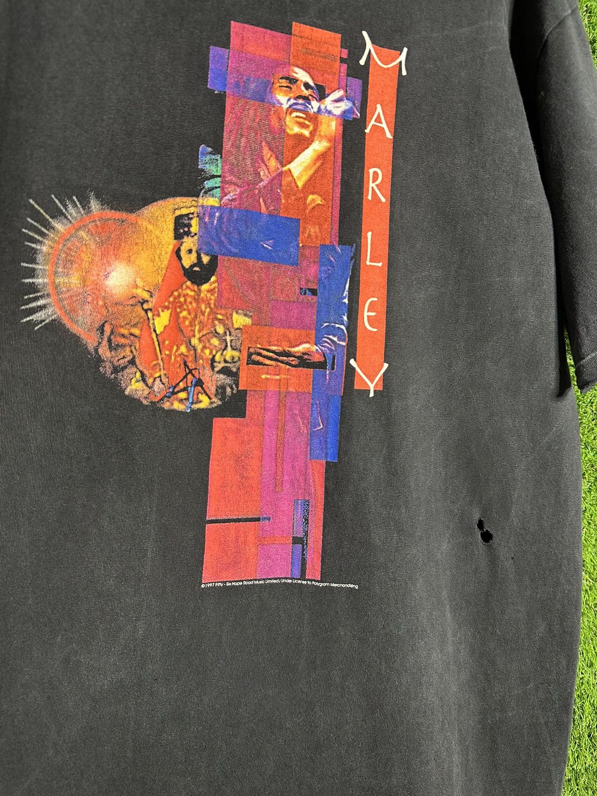Vintage 💥Vintage Bob Marley Haile Selassie Polygram 1997 T-Shirt Size US XL / EU 56 / 4 - 3 Thumbnail