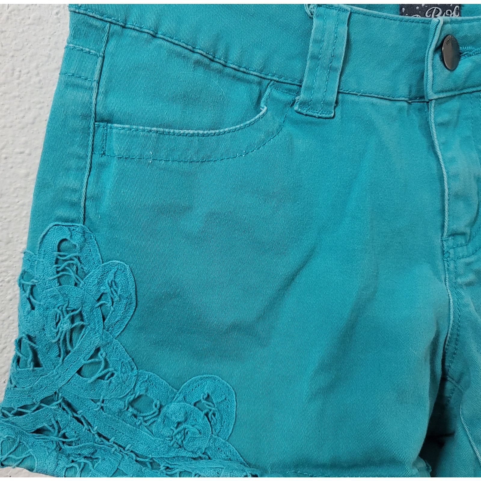 Other BeBop Teal Blue Hot Pants Shorts 3 Flat Front Slashed Pocket Size 28" / US 6 / IT 42 - 2 Thumbnail