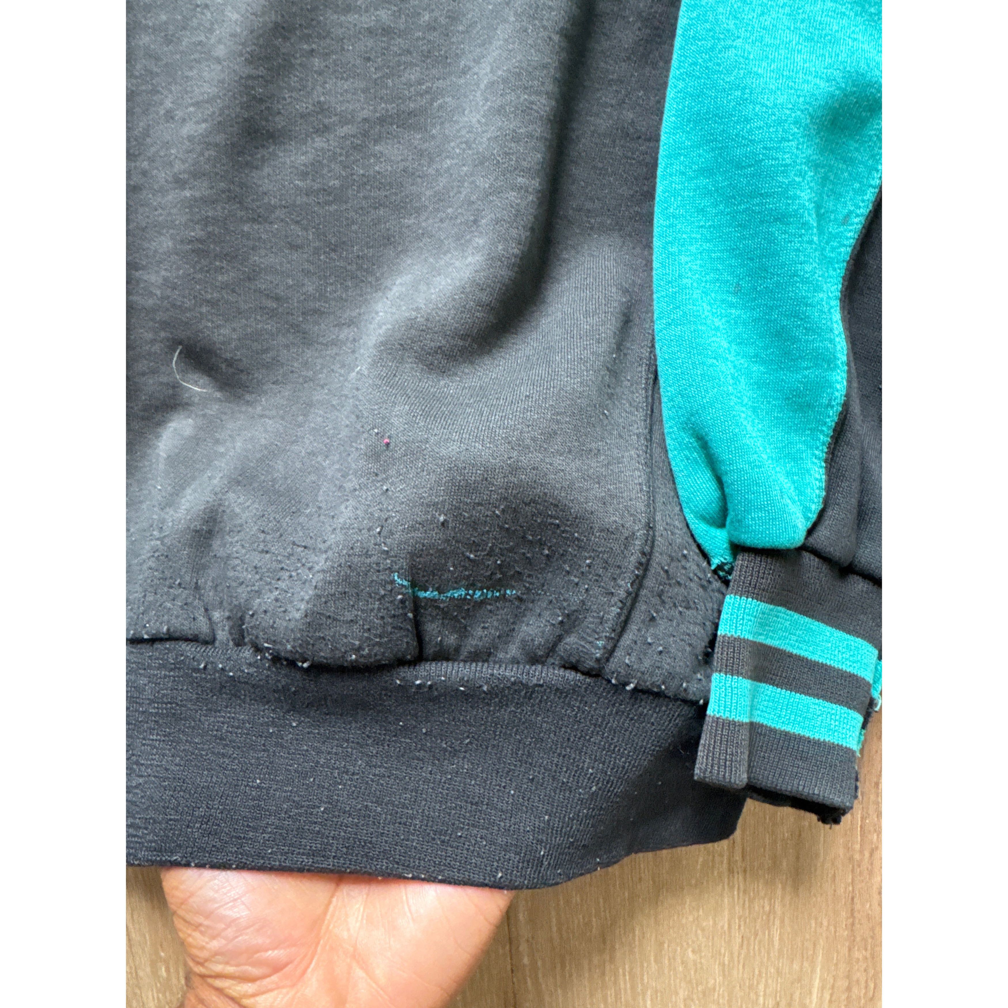 Nike Vintage 80s Nike Air Force Sweatshirt Size US L / EU 52-54 / 3 - 8 Thumbnail