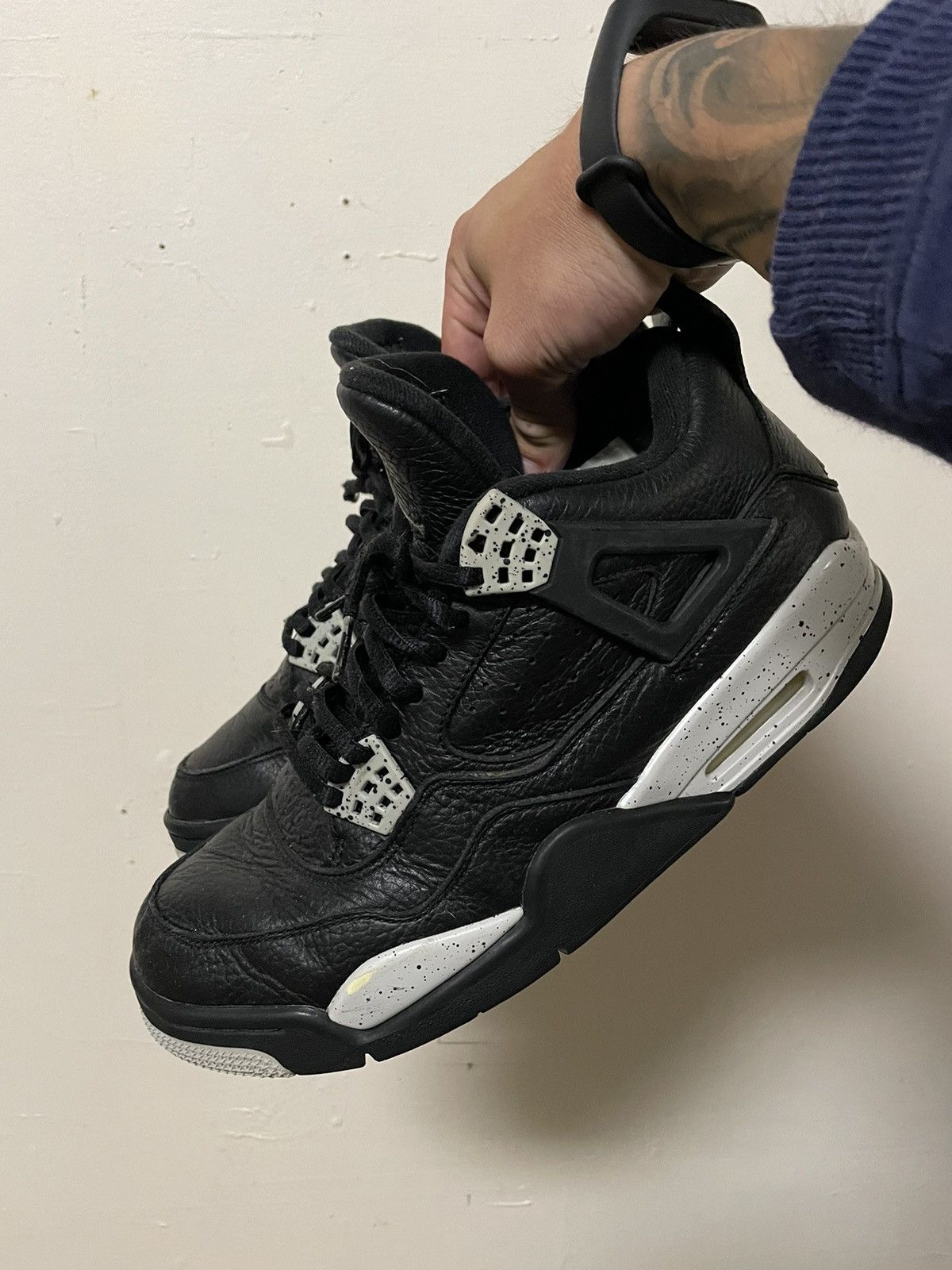 Jordan Brand Air Jordan Retro 4 “Oreo” Size US 8.5 / EU 41-42 - 2 Thumbnail