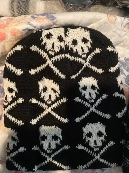 Other Casual Pirate Skeleton Beanies Caps Size ONE SIZE - 3 Thumbnail
