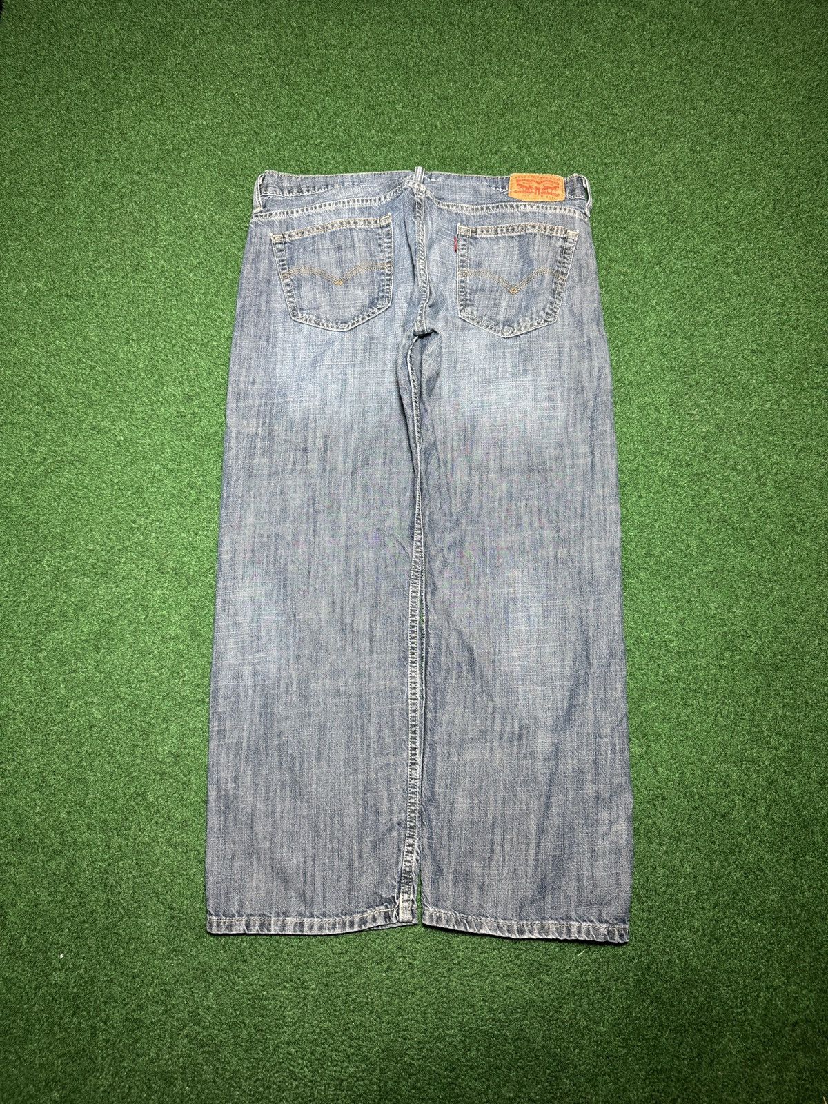 Levi's Vintage Clothing Vintage Levis 569 Loose Straight Baggy Y2K 37x29 Jeans Size US 37 - 2 Thumbnail