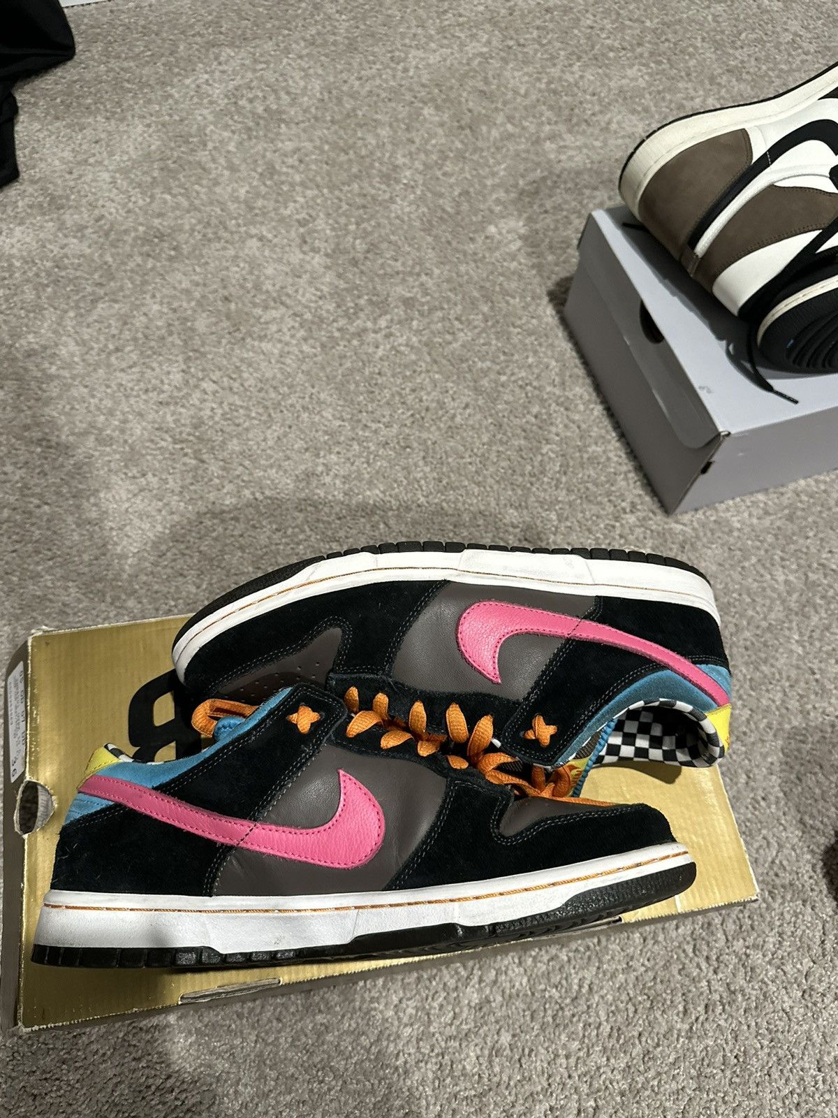 Nike Nike dunk low sb 720 Size US 10.5 / EU 43-44 - 2 Thumbnail