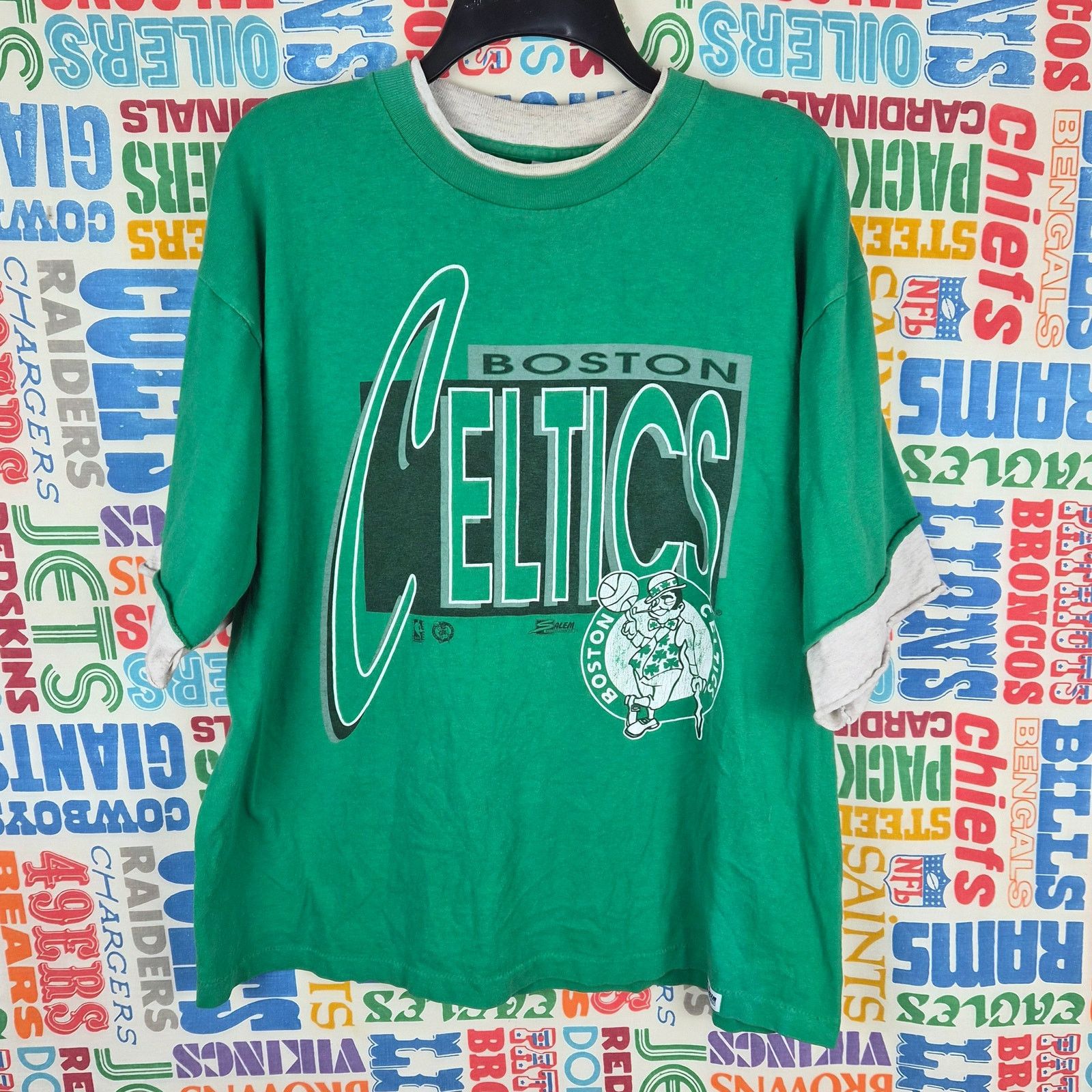 Salem Sportswear 90s Boston Celtics Salem Sportswear T Shirt Size XL Layered Size US XL / EU 56 / 4 - 1 Thumbnail
