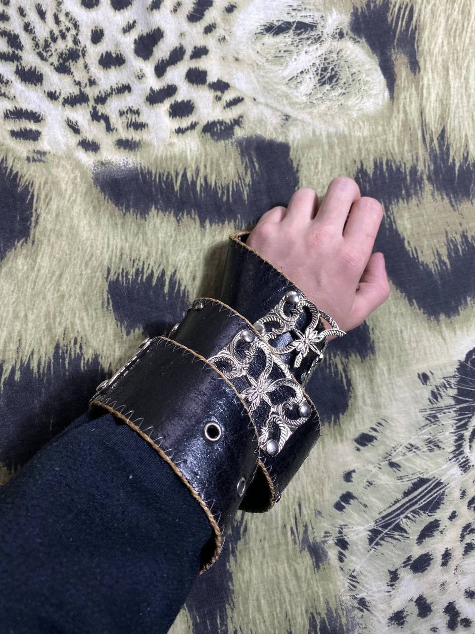 Japanese Brand Avant-garde Belt With Heavy Metal Chain Punk Emo Rock Goth Size ONE SIZE - 3 Thumbnail