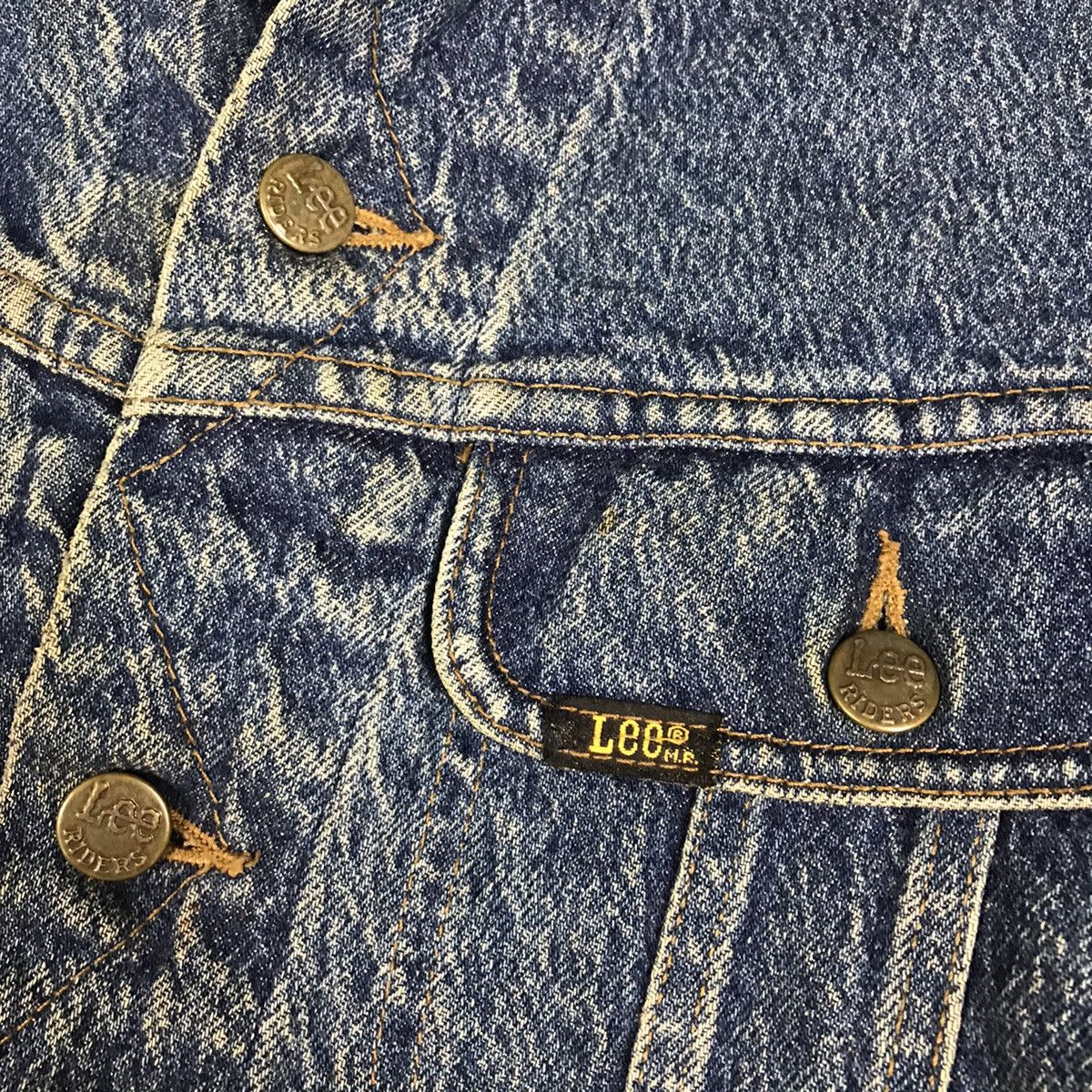 Hard Rock Cafe × Lee VTG🔥LEE X HARD ROCK CAFE HONOLULU DENIM BUTTON JACKET Size US M / EU 48-50 / 2 - 6 Thumbnail