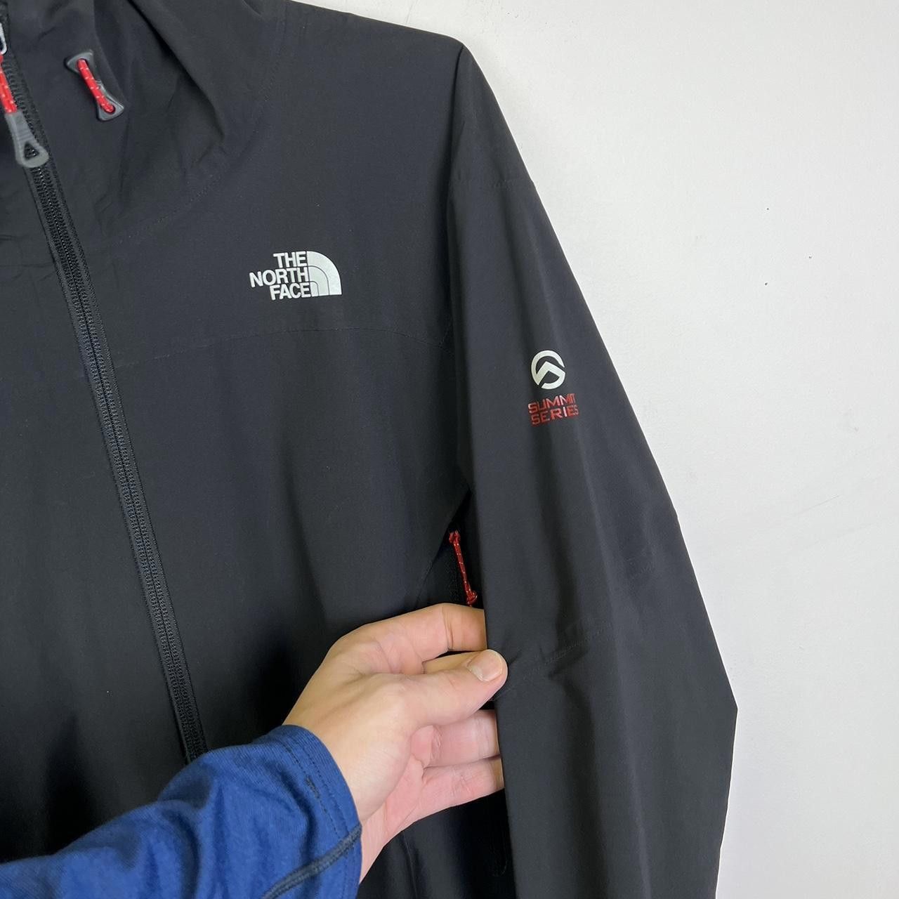 The North Face The North Face Womens Summit Waterproof Jacket - Black Size S / US 4 / IT 40 - 2 Thumbnail