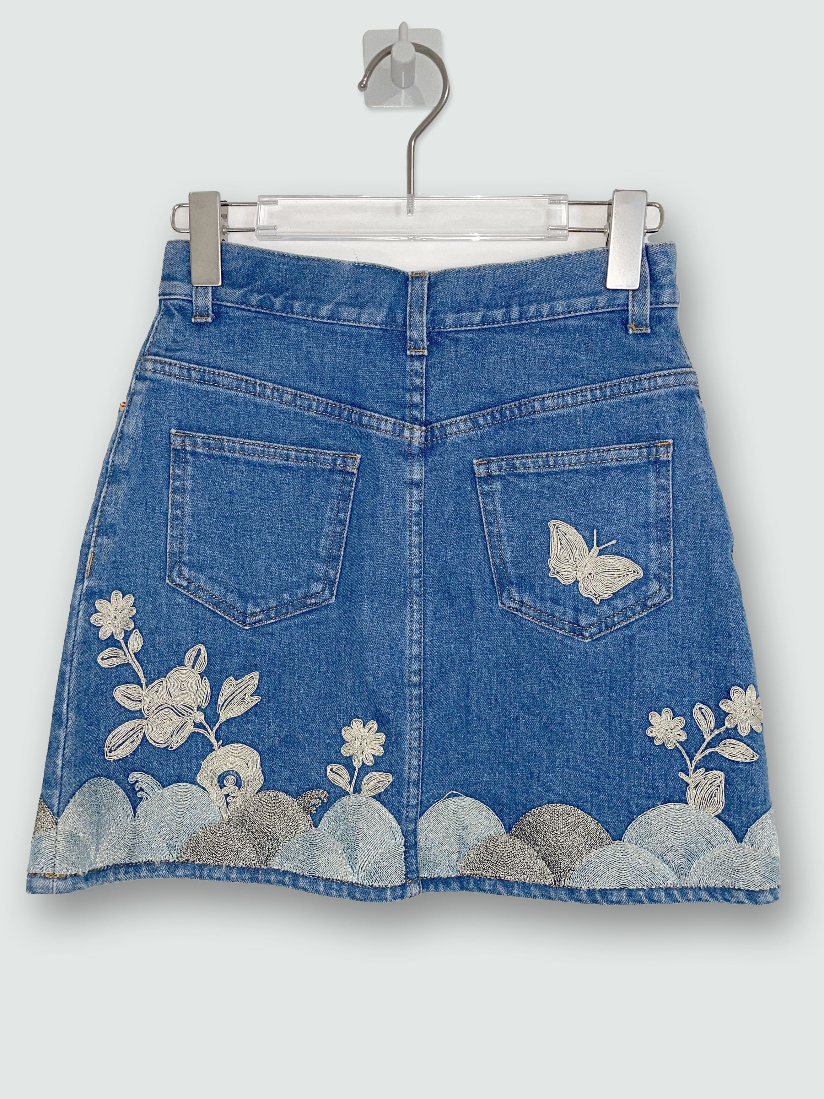 Gucci Embroidered Floral Butterfly Denim Skirt | IT38 UK6 XSmall Size 26" / US 2 / IT 38 - 2 Thumbnail