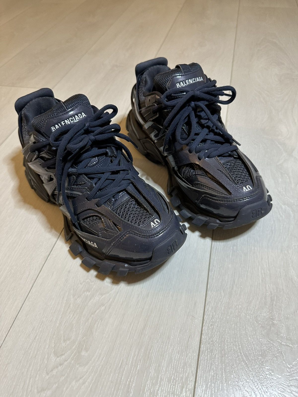 Balenciaga BALENCIAGA track sneakers patent Size US 7 / EU 40 - 1 Thumbnail