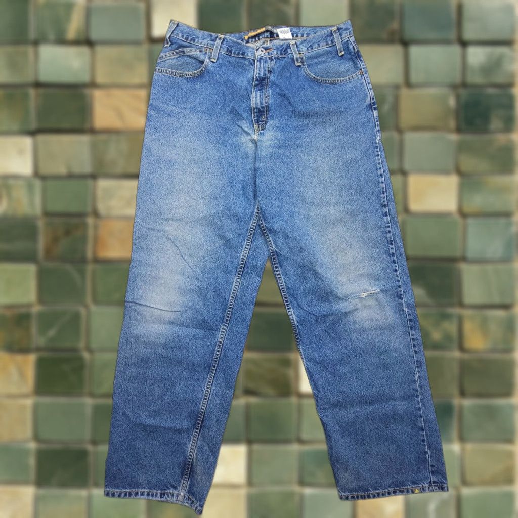 Levi's VINTAGE Levi's Silvertab Baggy Jeans Mens 36 x 34 Blue Y2K 2000's Skater Street Jeans Mens 36 Blue 90s Levi's Silvertab Baggy Mens Jeans Size US 36 / EU 52 - 1 Thumbnail