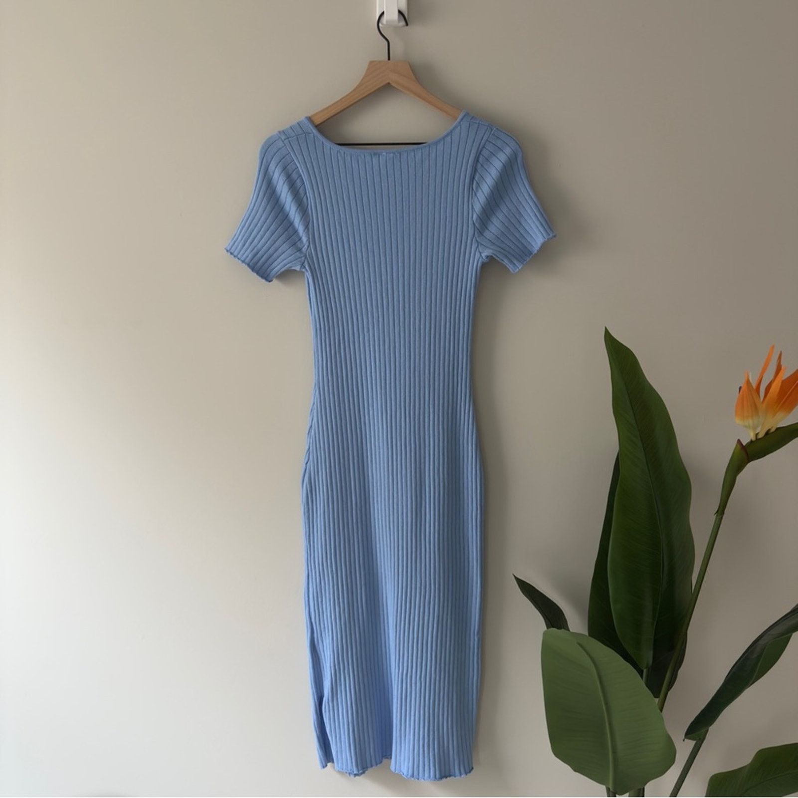 H&M H&M Divided Light Blue Ribbed Midi Dress Slit Sides Solid M Size M / US 6-8 / IT 42-44 - 4 Thumbnail