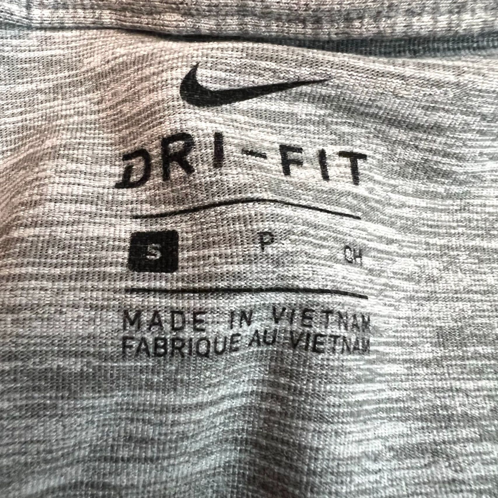 Nike Nike Dry-Fit Cowl Neck Sweatshirt Womens Size S Gray Long Sleeve Size S / US 4 / IT 40 - 5 Thumbnail