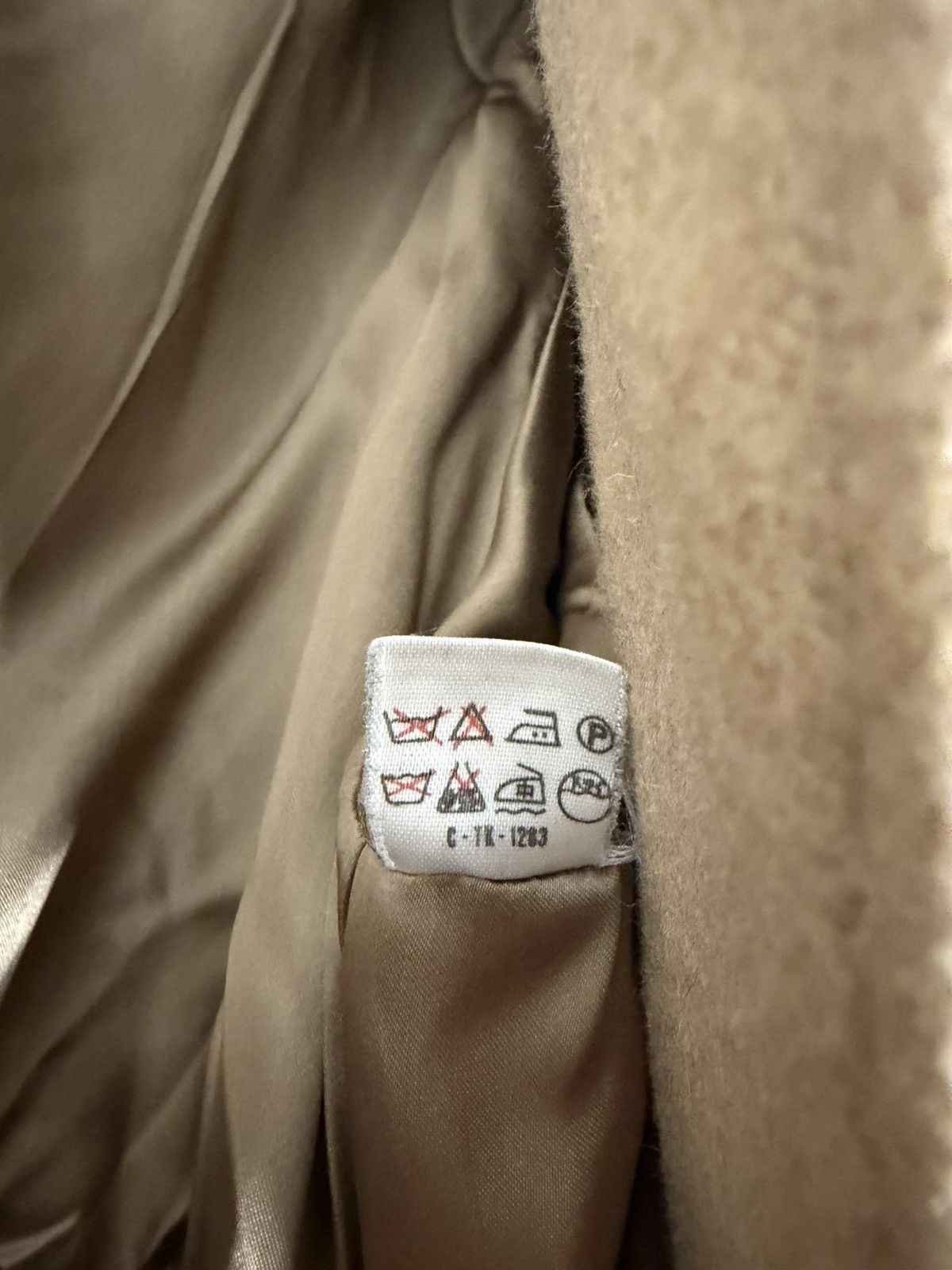 Max Mara Vintage Max Mara Double Breasted Coat Size M / US 6-8 / IT 42-44 - 13 Thumbnail