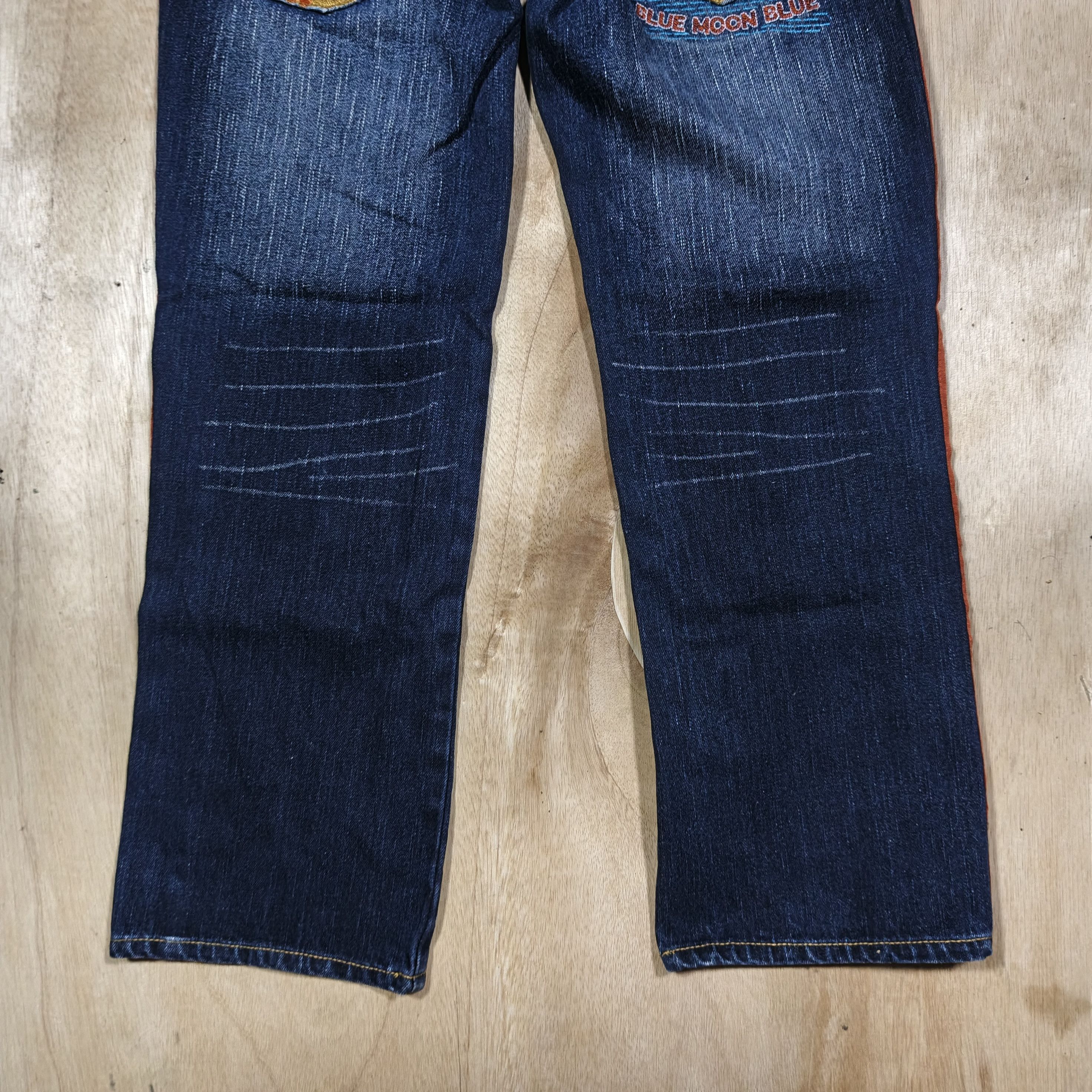 Japanese Brand Blue Moon Blue HAWAI'I TheBigIsland Side Stripe Size US 28 / EU 44 - 6 Thumbnail