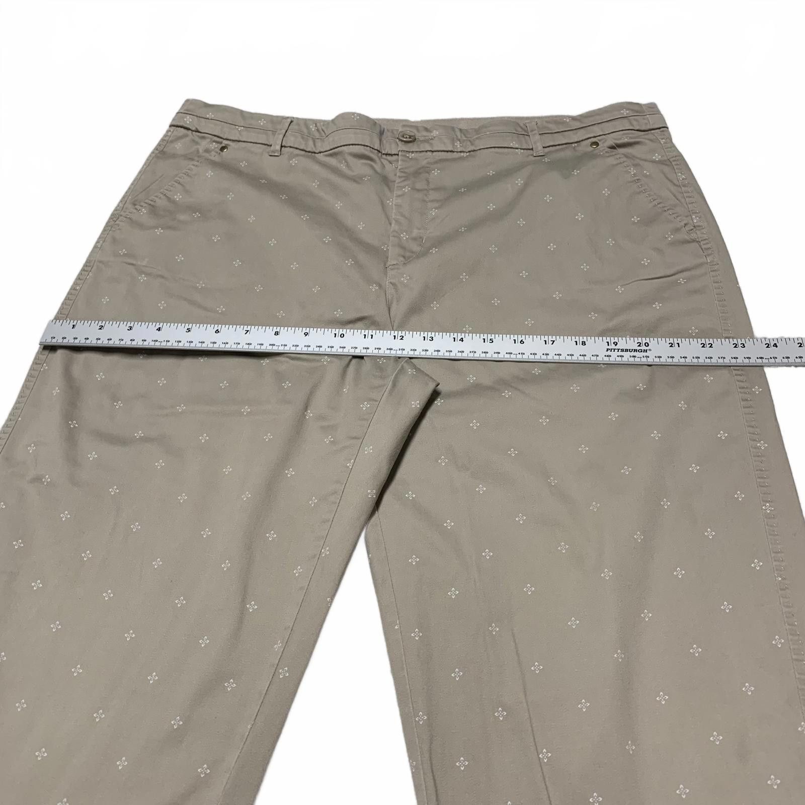 Other Khakis & Co. Women's Sz 18 Khaki Printed Cropped Pants Size 40" / US 18 - 10 Thumbnail