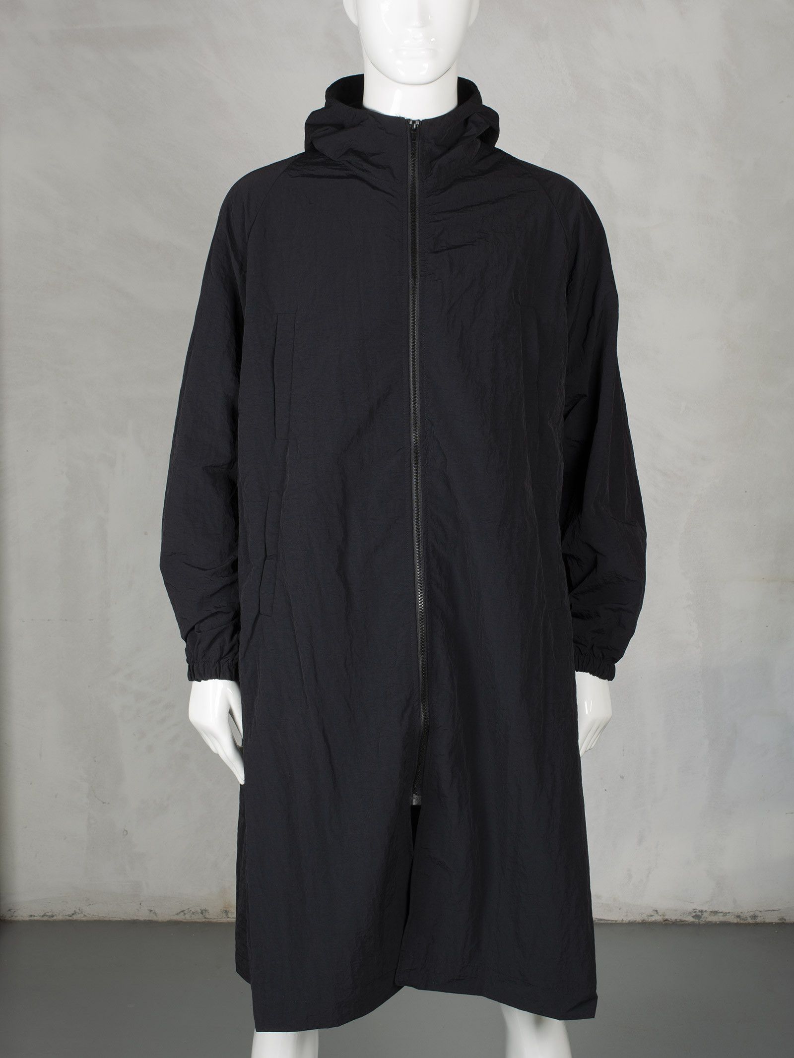 Yeezy 2024 YZY RC-01 Raincoat Charcoal Blank - size 1 Size US S / EU 44-46 / 1 - 2 Thumbnail