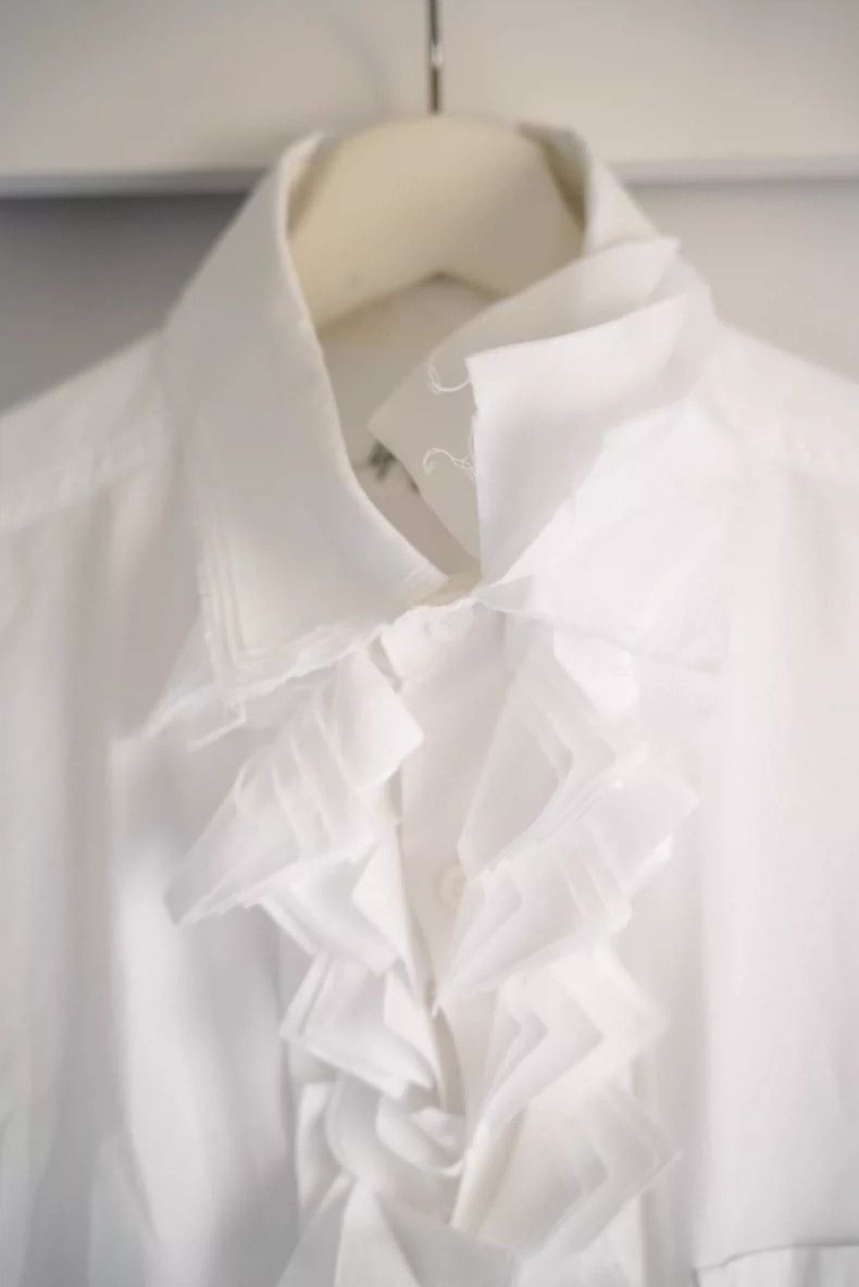 Yohji Yamamoto Yohji Yamamoto Yohji Yamamoto White Ruffled Dress Shirt Size US S / EU 44-46 / 1 - 4 Thumbnail
