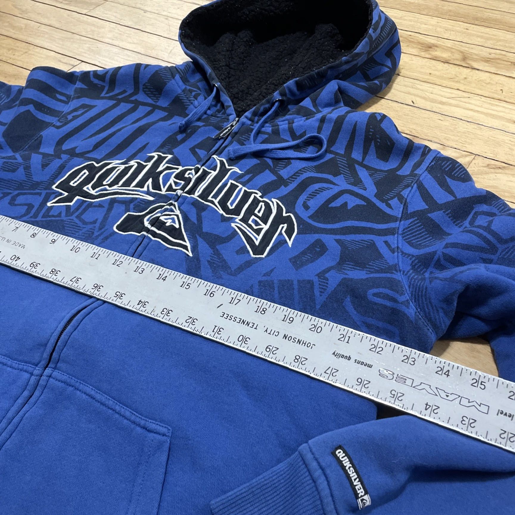 Quiksilver VINTAGE Quiksilver Hoodie Men L Blue Double Graphic Embroidered Zip Jacket Surf Skate Maxi AOP Rare Size US L / EU 52-54 / 3 - 6 Thumbnail