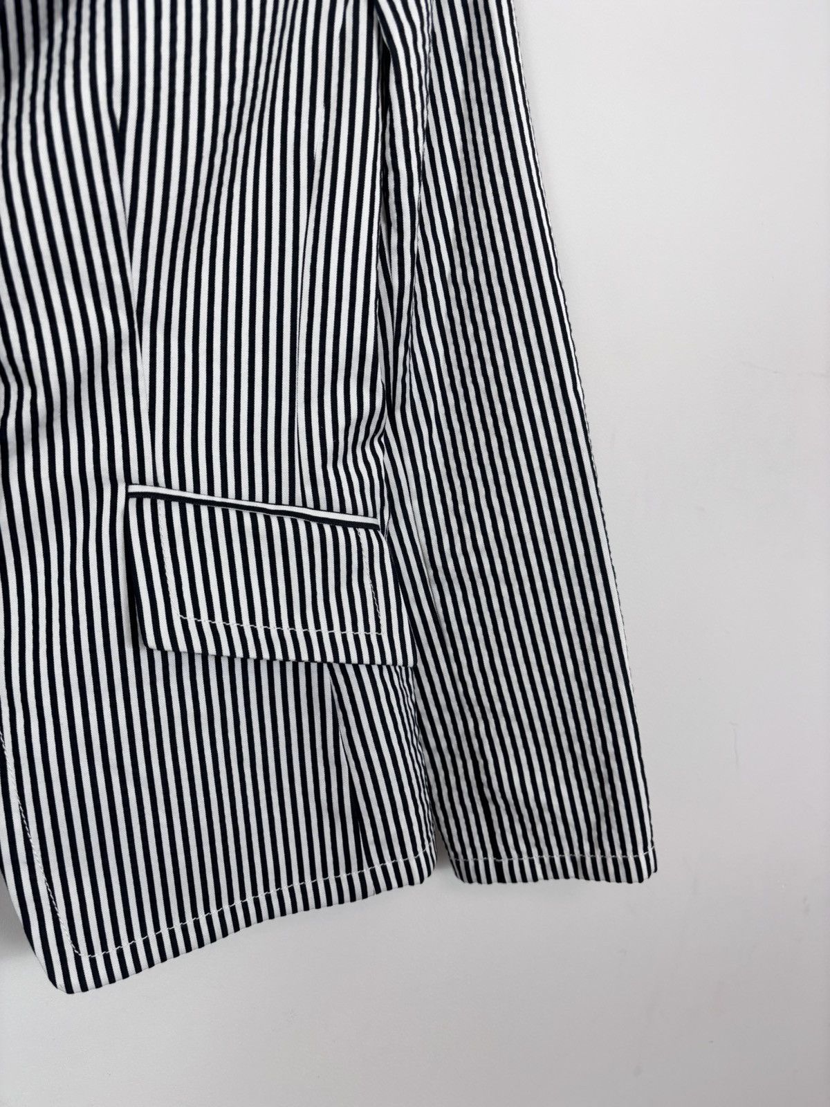 St. John St. John Women’s White/Black Striped Blazer Jacket Size S / US 4 / IT 40 - 7 Thumbnail