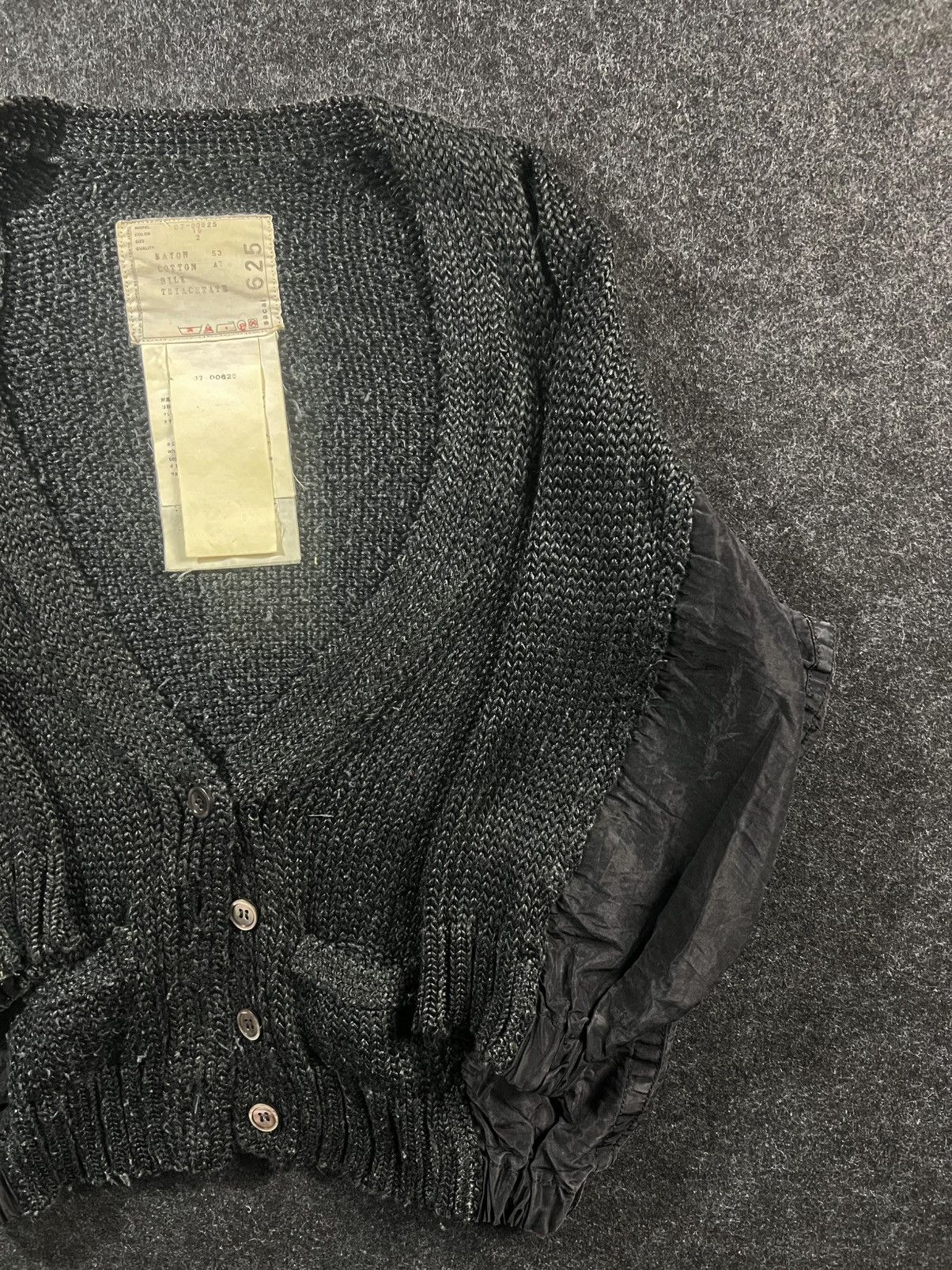 Sacao sz s/m black crop button cardigan nylon mesh