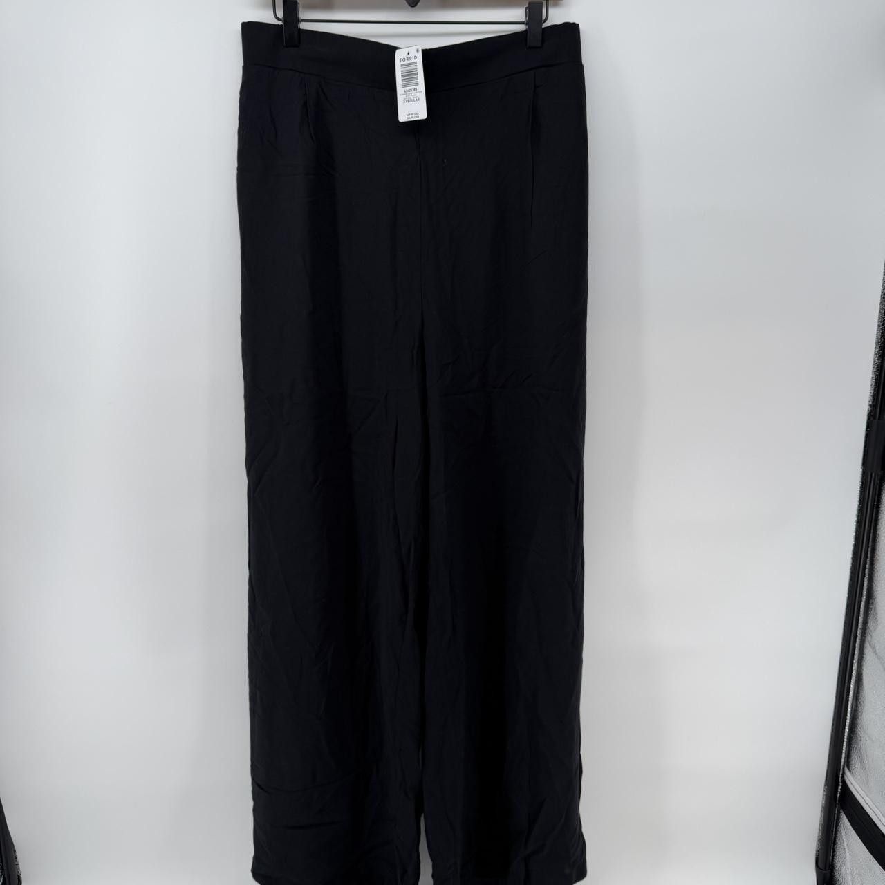 Torrid Nwt Torrid Black Wide Leg Size 42" / US 20 - 2 Thumbnail