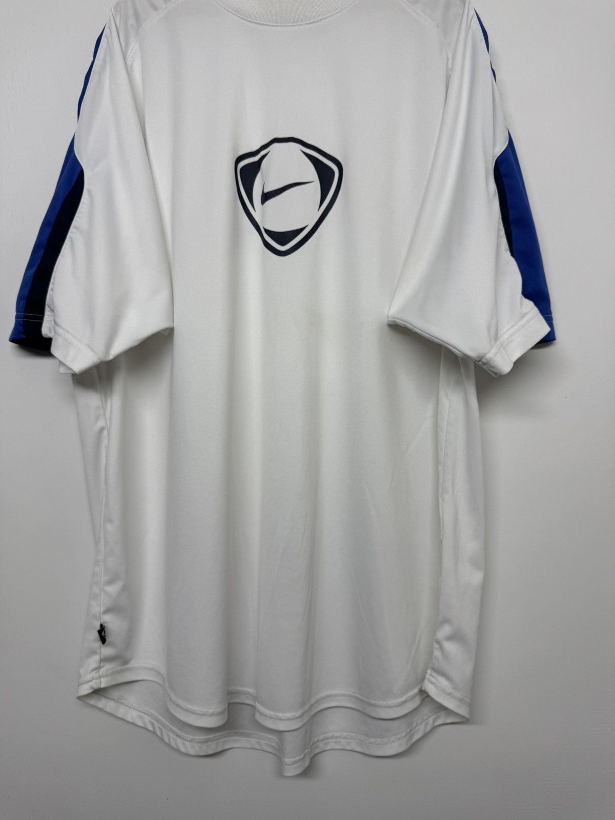 Nike Vintage Nike Football Template Big Logo Shirt Size US XL / EU 56 / 4 - 7 Thumbnail